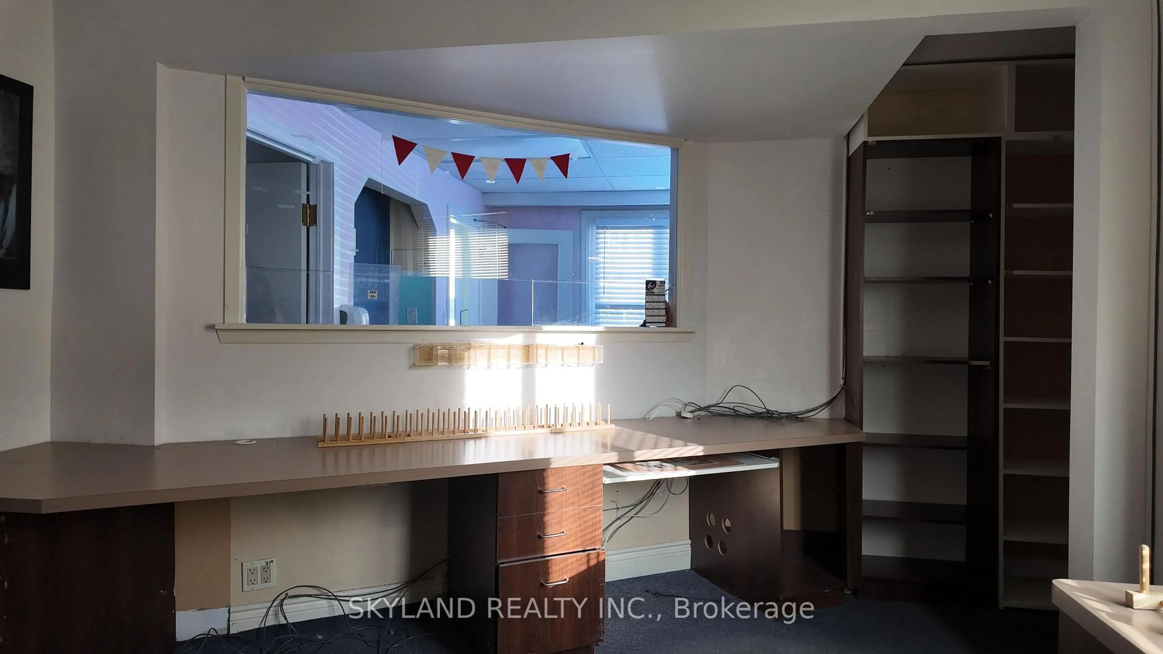 Standard kitchen, unknown for 1256 Danforth Rd, Toronto Ontario M1J 1E5