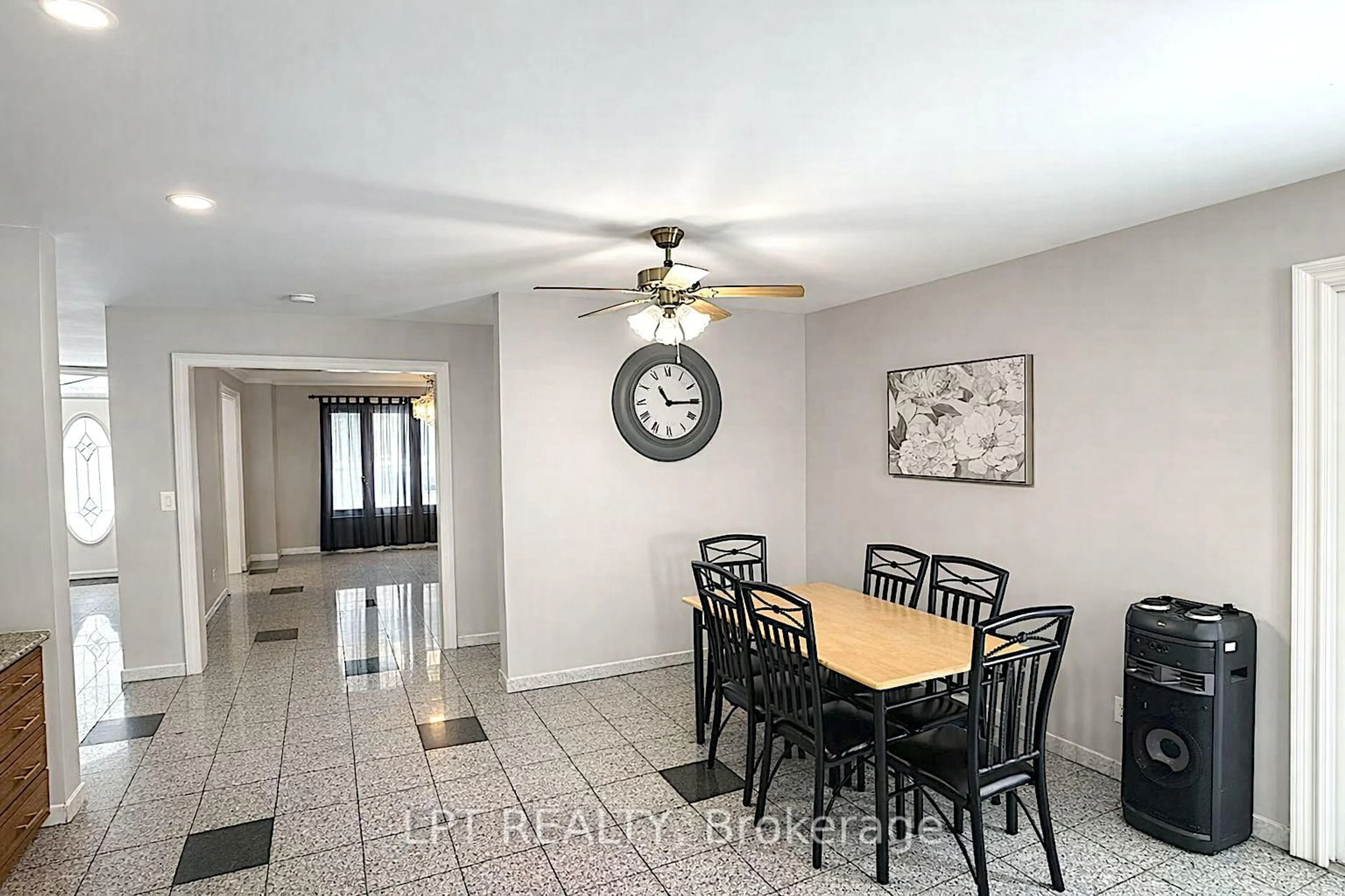 Dining room, ceramic/tile floor for 5575 Halls Rd, Whitby Ontario L1M 1S5