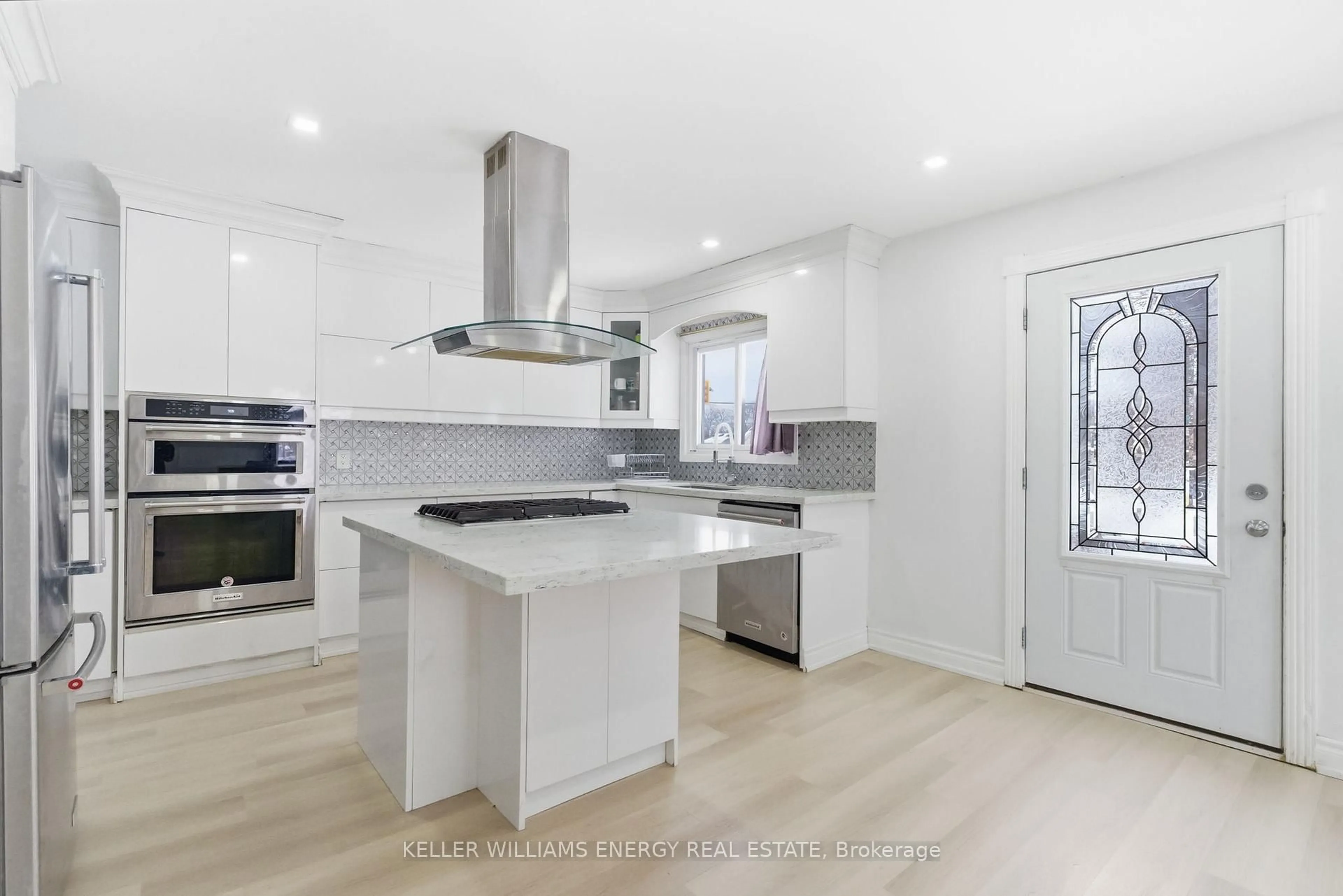 Open concept kitchen, unknown for 2 Ontario St, Ajax Ontario L1S 1T5