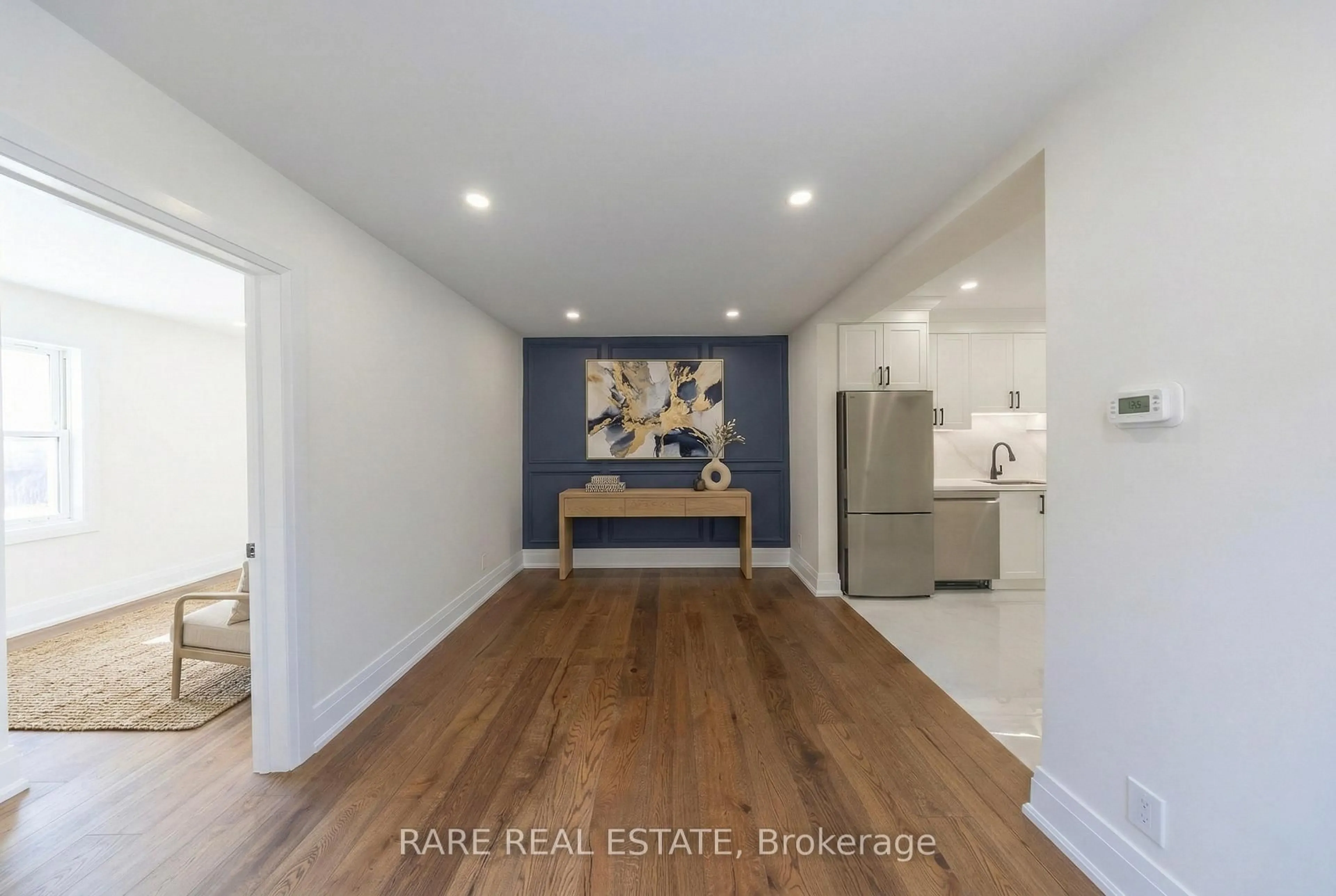 Indoor entryway for 180 Swanwick Ave, Toronto Ontario M4E 2A6