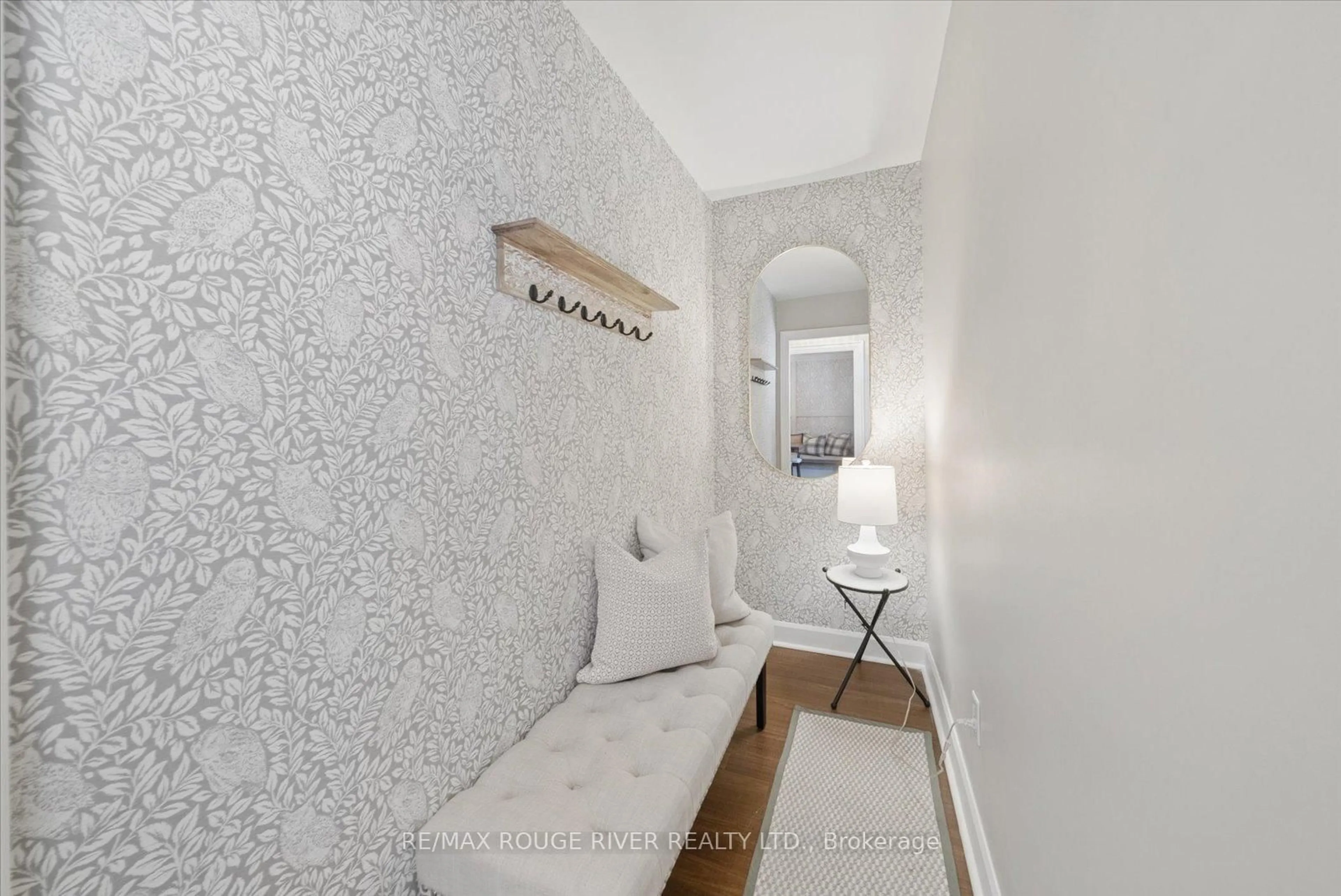 A pic of a room for 28 Columbus Rd, Oshawa Ontario L1H 7K4