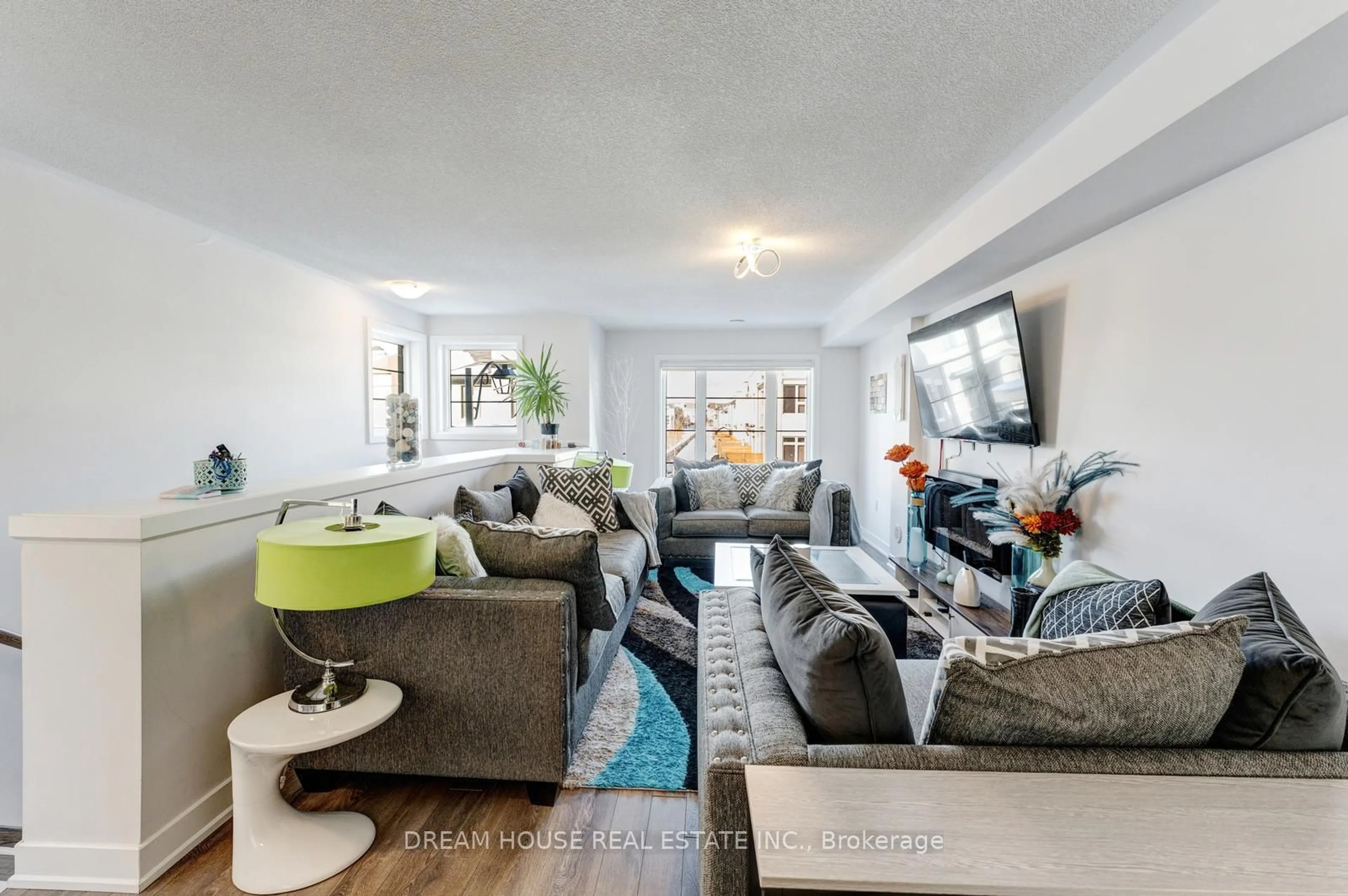 Living room with furniture, unknown for 71 Donald Fleming Way #108, Whitby Ontario L1R 0N8