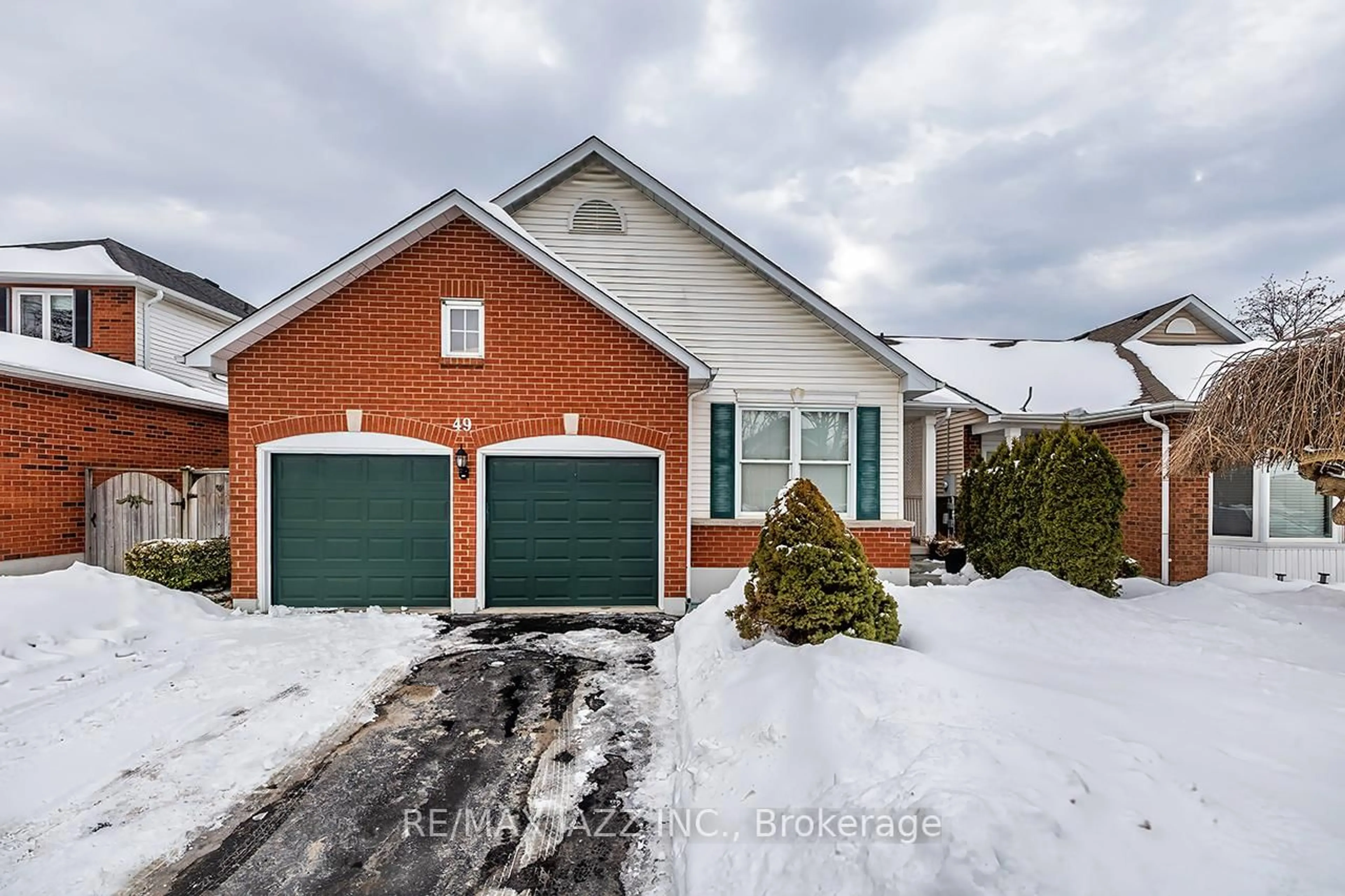 Home with brick exterior material, street for 49 Hemmingway Dr, Clarington Ontario L1E 2C7