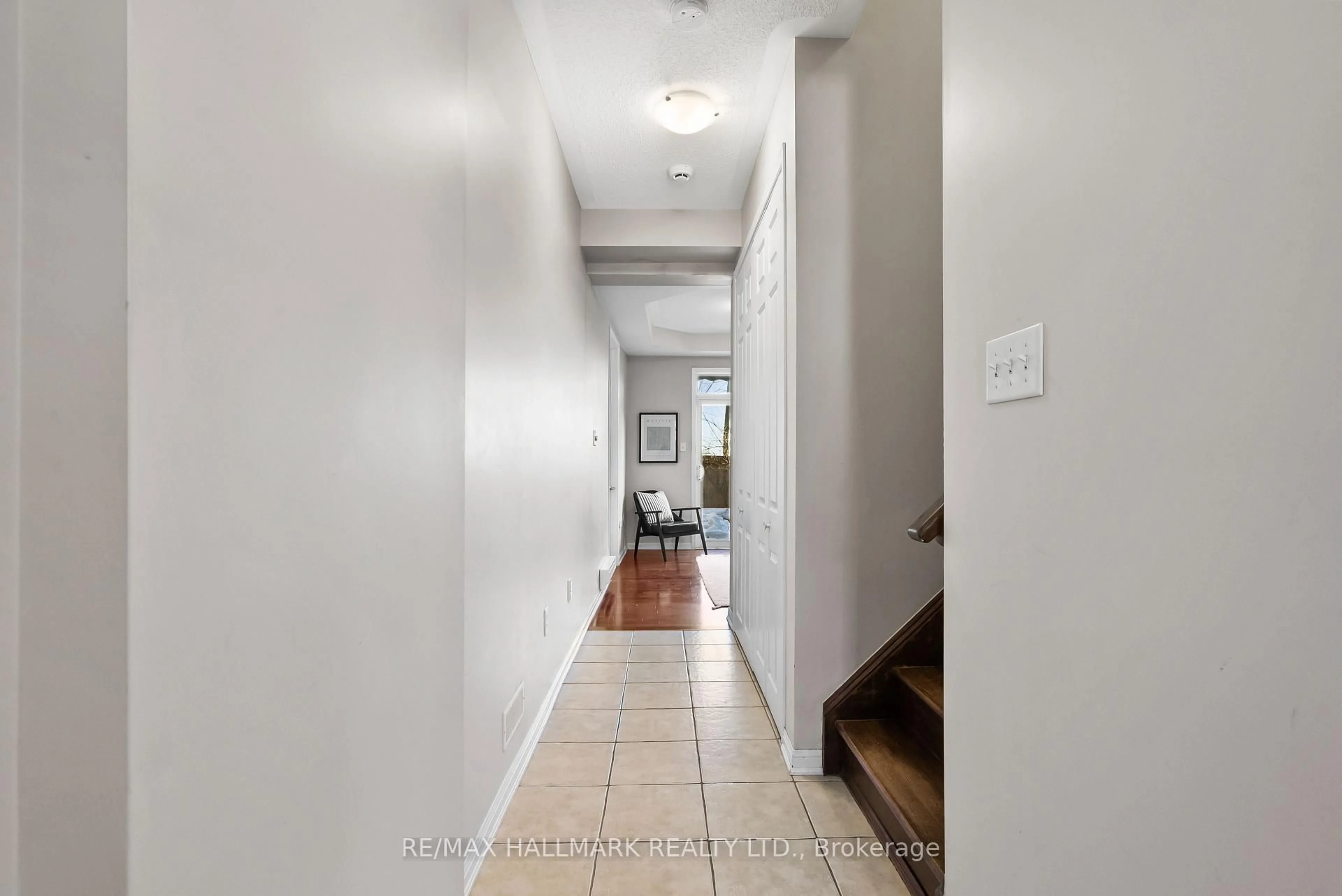 Unknown for 9 Pethick St, Toronto Ontario M1L 0C6