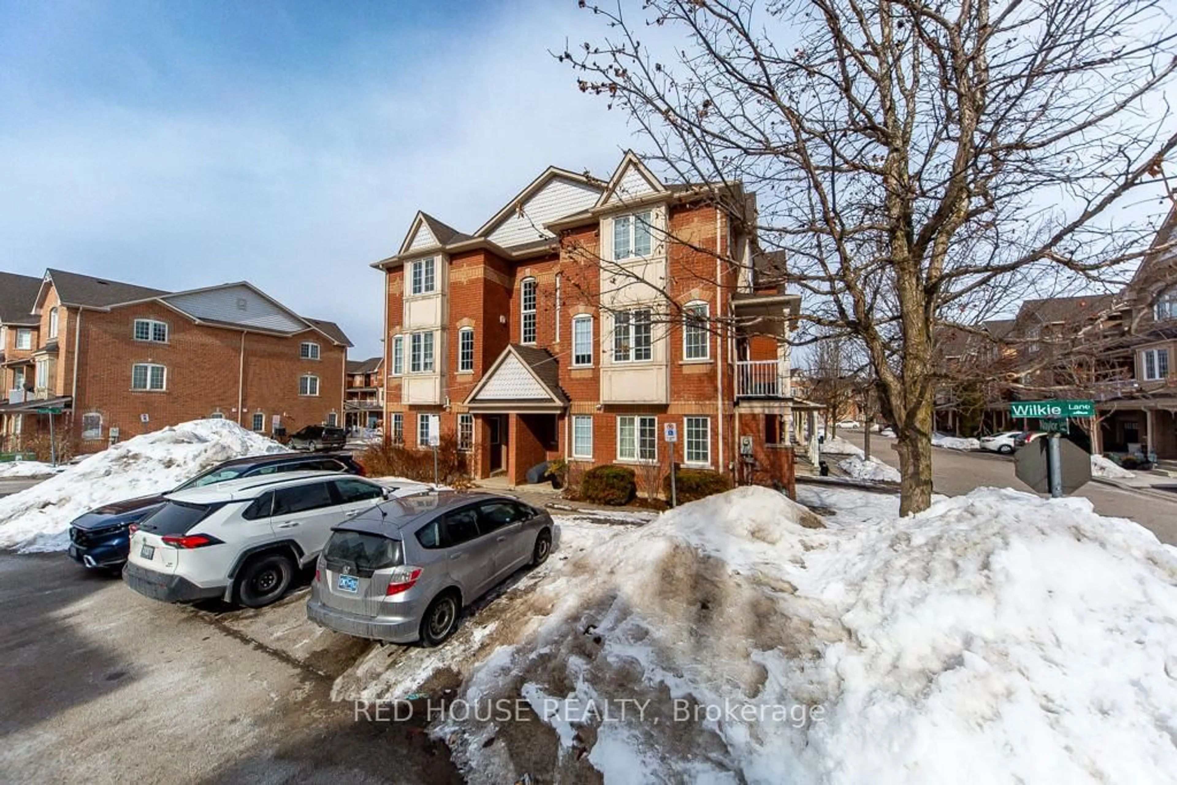 A pic from outside/outdoor area/front of a property/back of a property/a pic from drone, street for 12 Naylor Lane, Ajax Ontario L1S 7S7