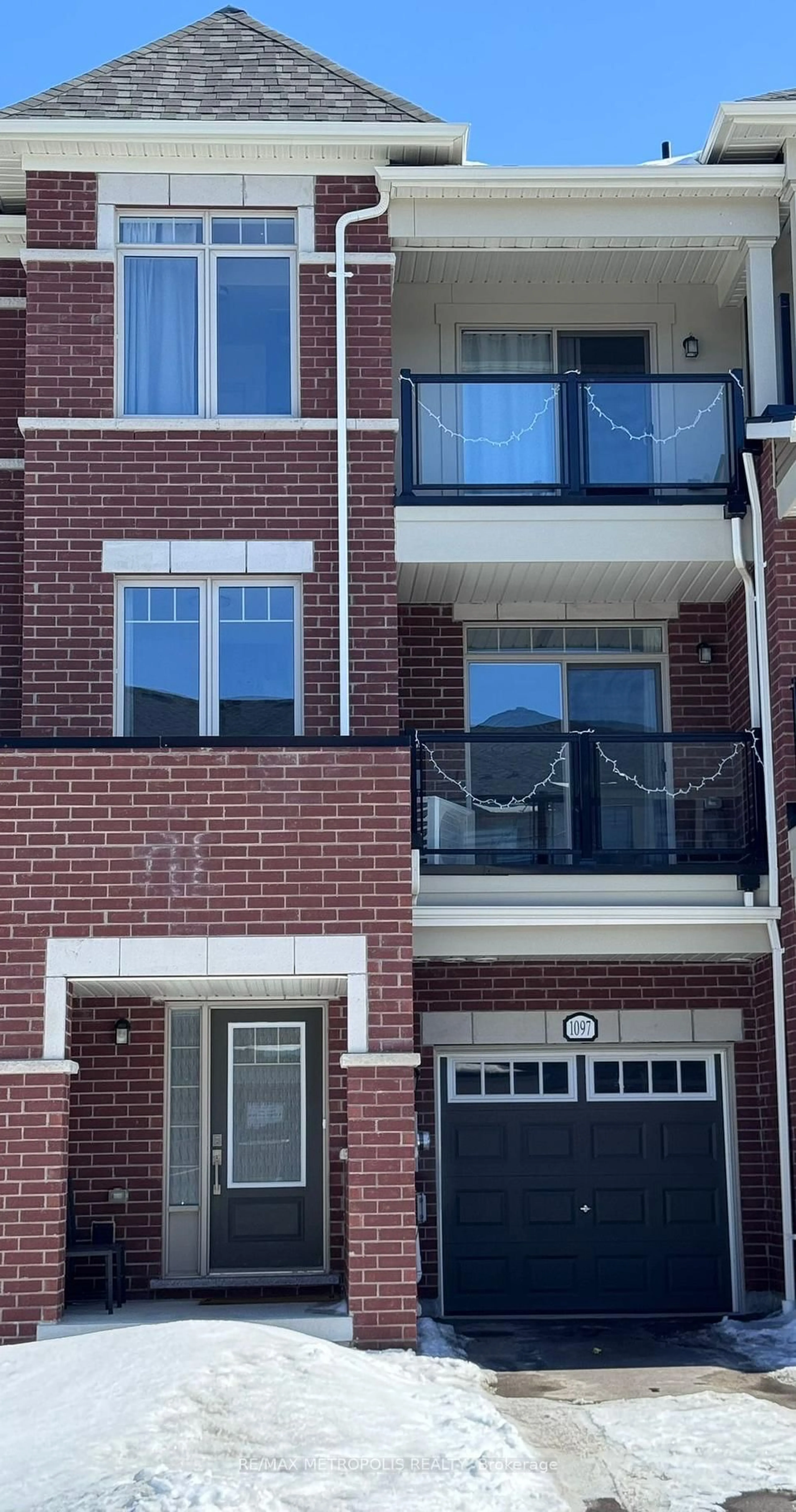 Home with brick exterior material, street for 1097 Lockie Dr, Oshawa Ontario L1L 0R9