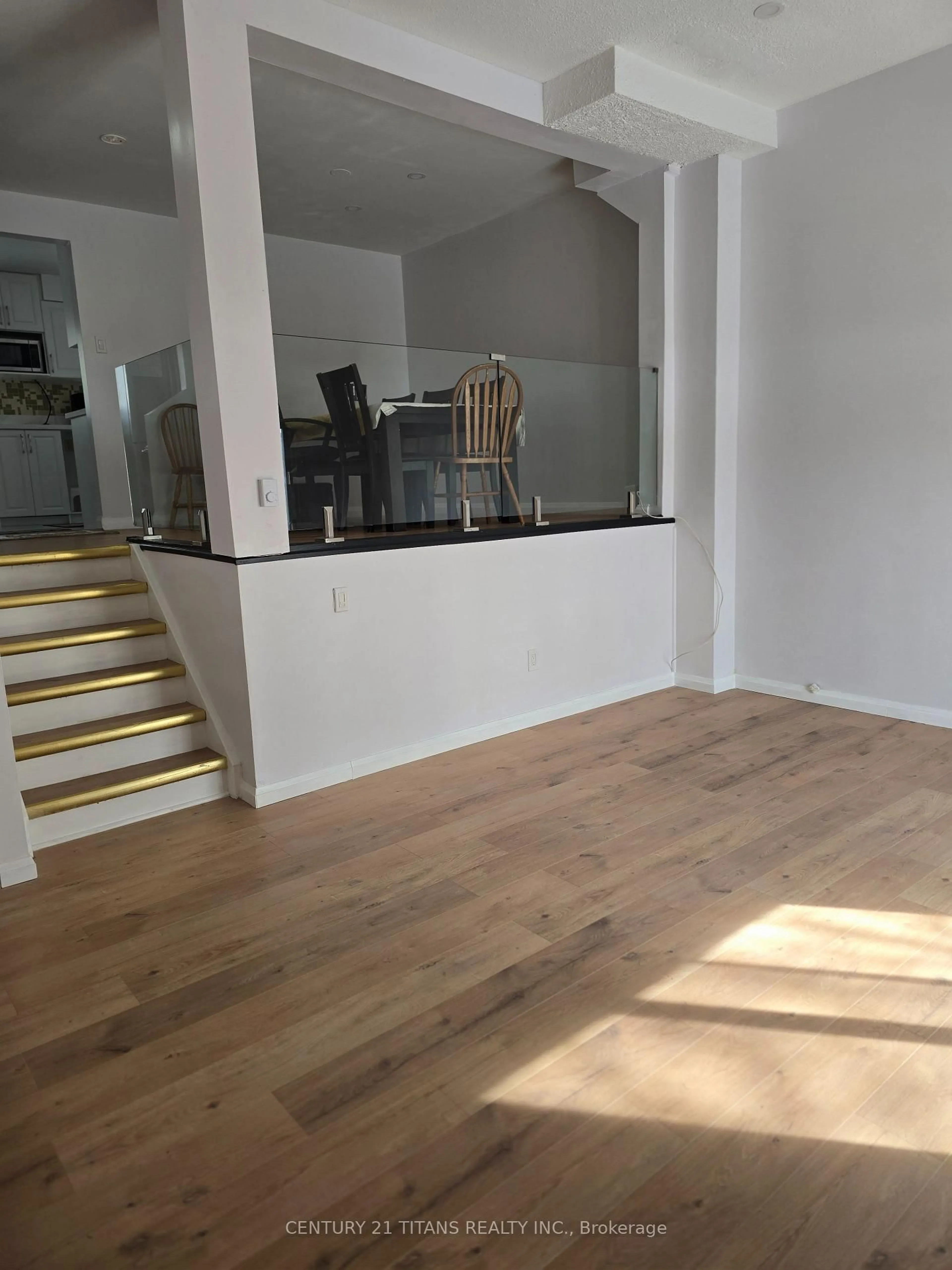 Unknown for 141 Galloway Rd #1, Toronto Ontario M1E 4X4