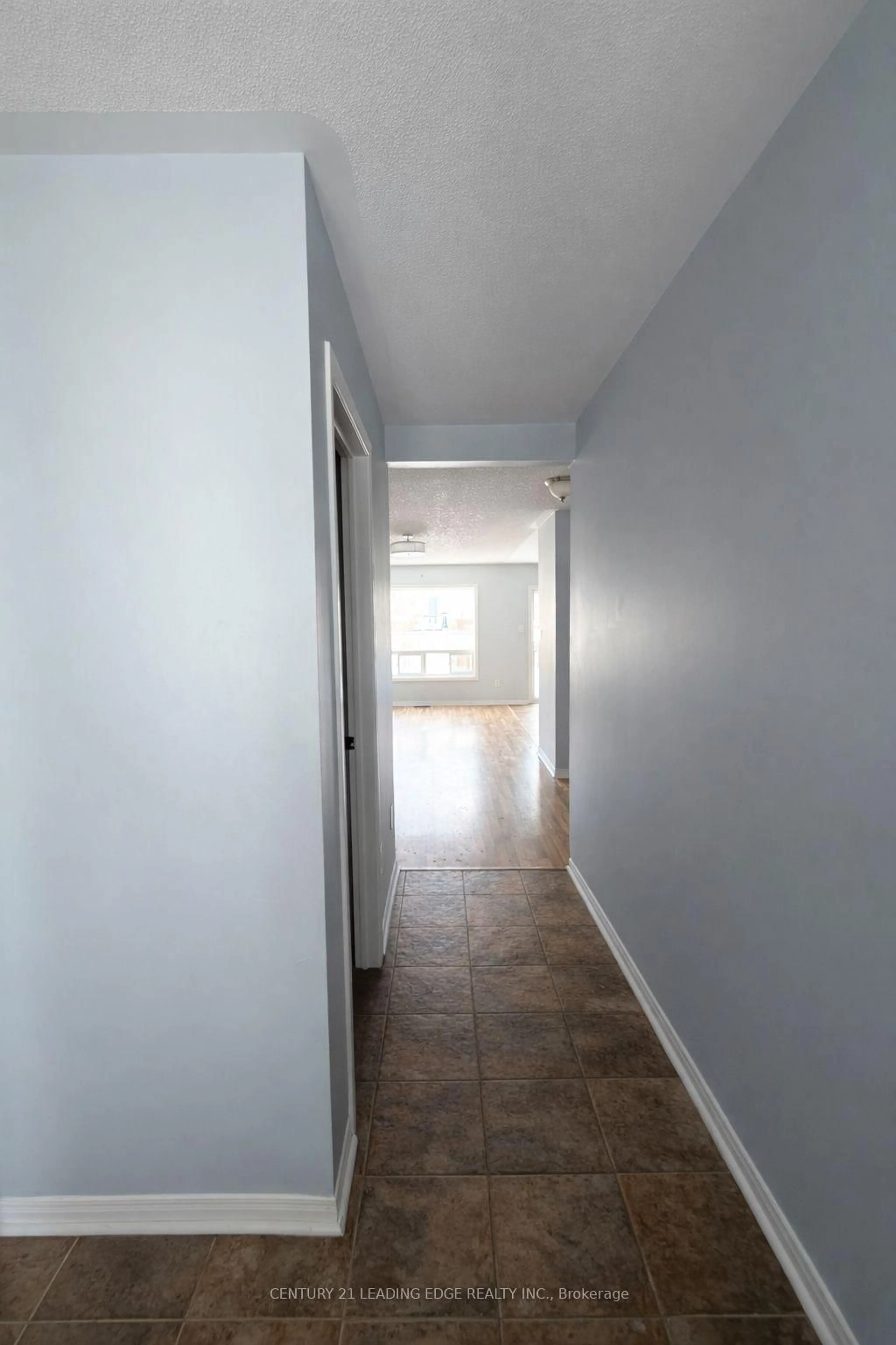 A pic of a room for 1523 Glenbourne Dr, Oshawa Ontario L1K 0M5