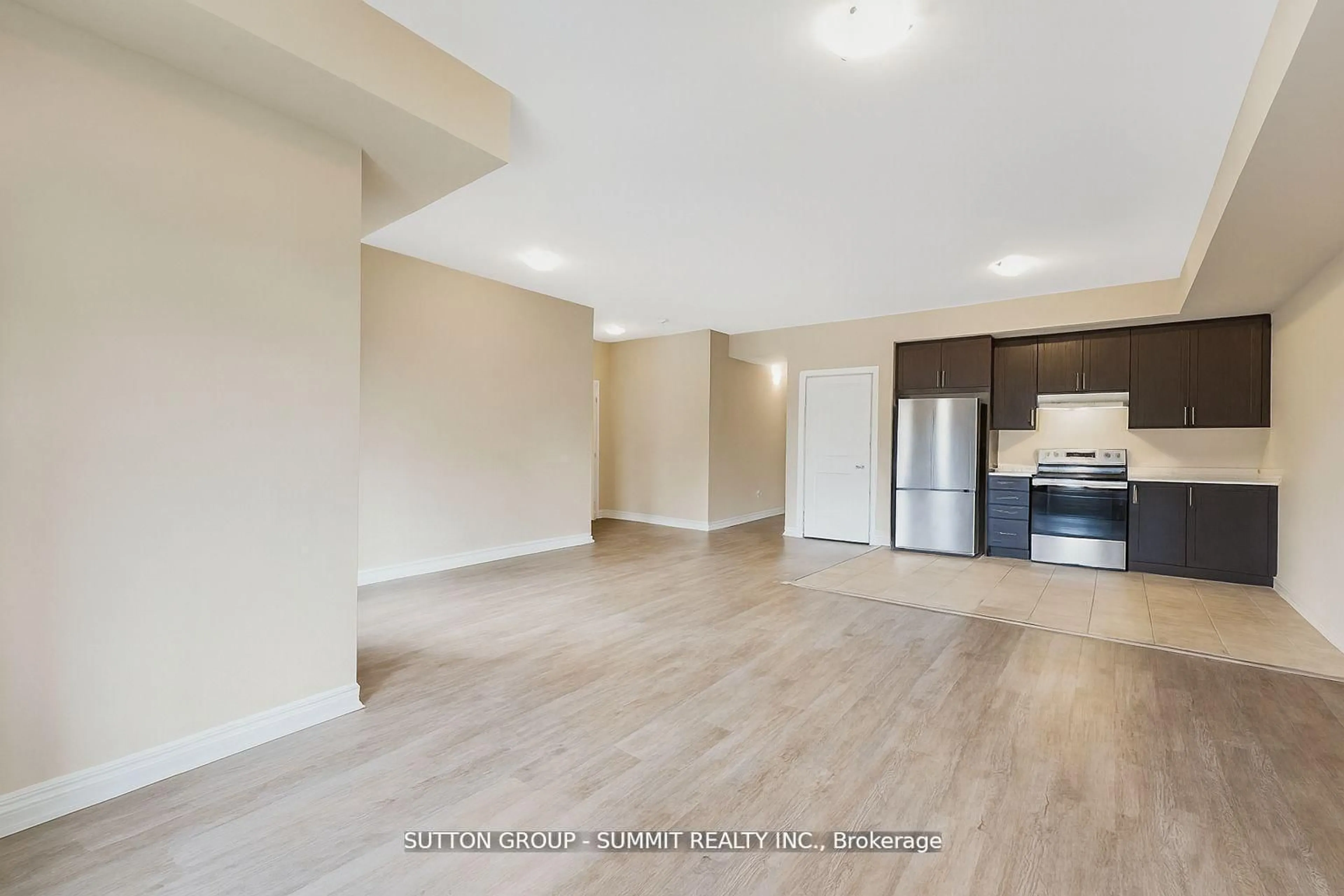 A pic of a room for 293 Olive Ave, Oshawa Ontario L1H 2P5