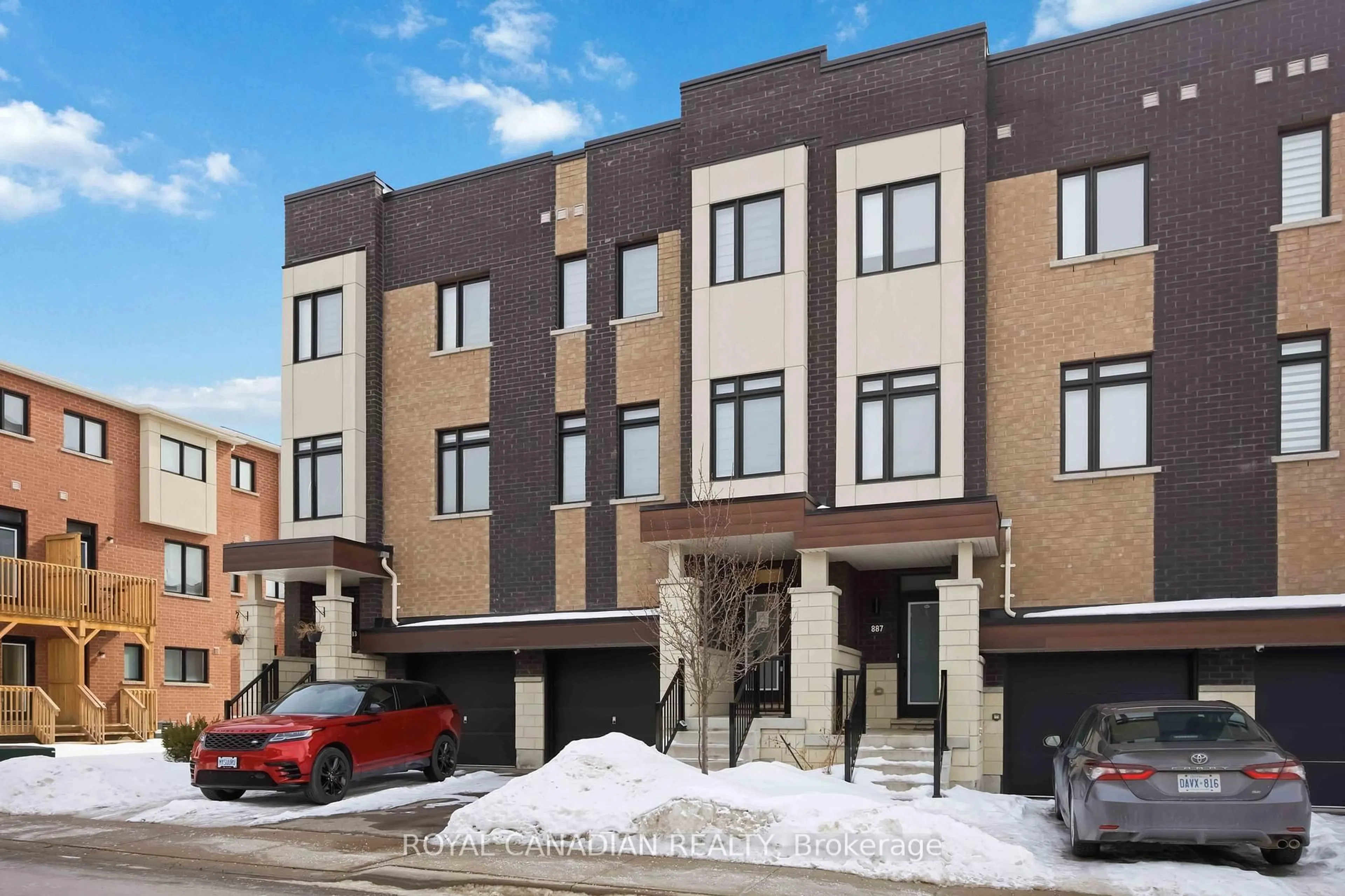 Home with brick exterior material, street for 885 Kicking Horse Path, Oshawa Ontario L1J 0B4