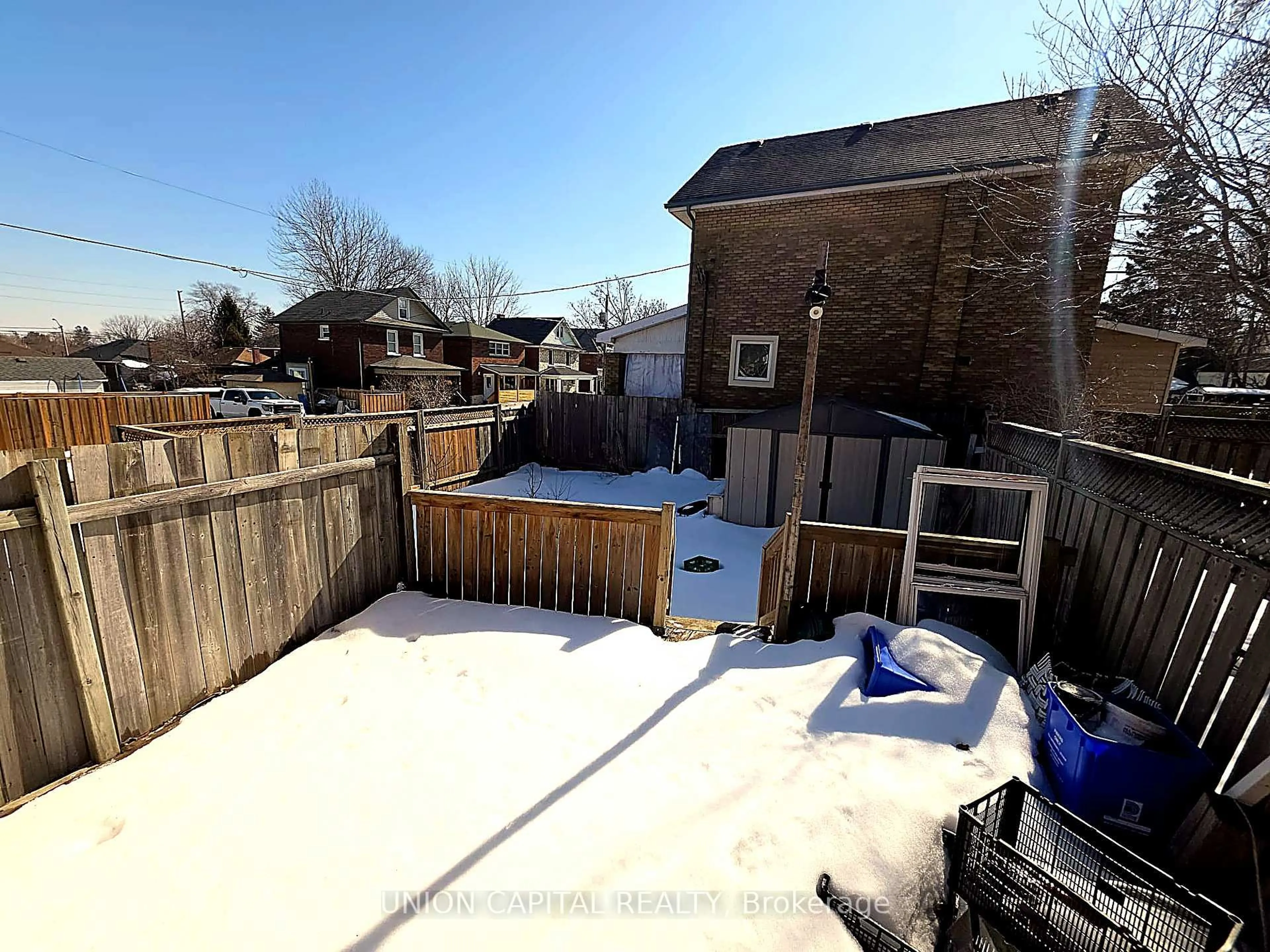 A pic from outside/outdoor area/front of a property/back of a property/a pic from drone, street for 241 Eulalie Ave, Oshawa Ontario L1H 2B3