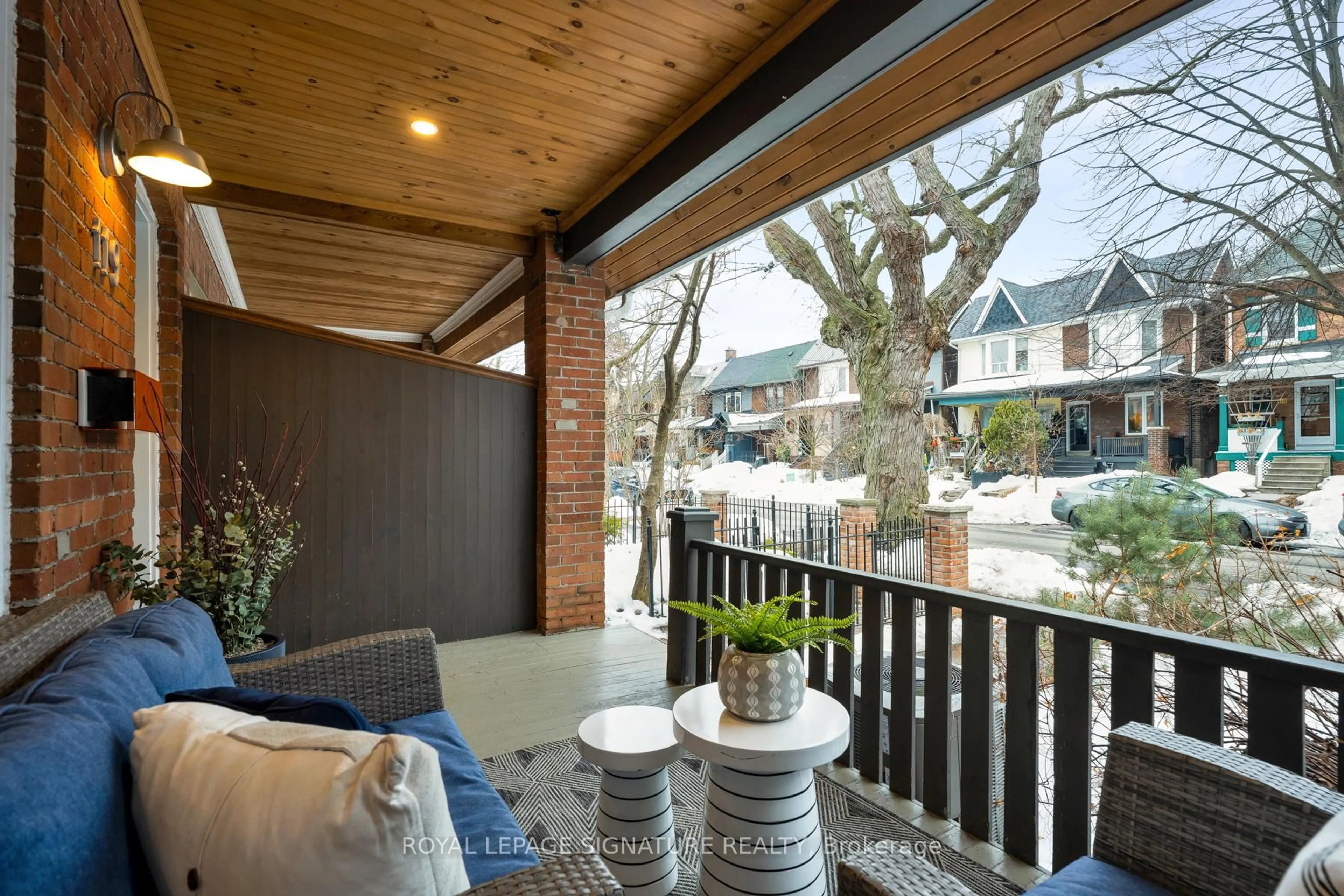 Patio, street for 119 Alton Ave, Toronto Ontario M4L 2M3