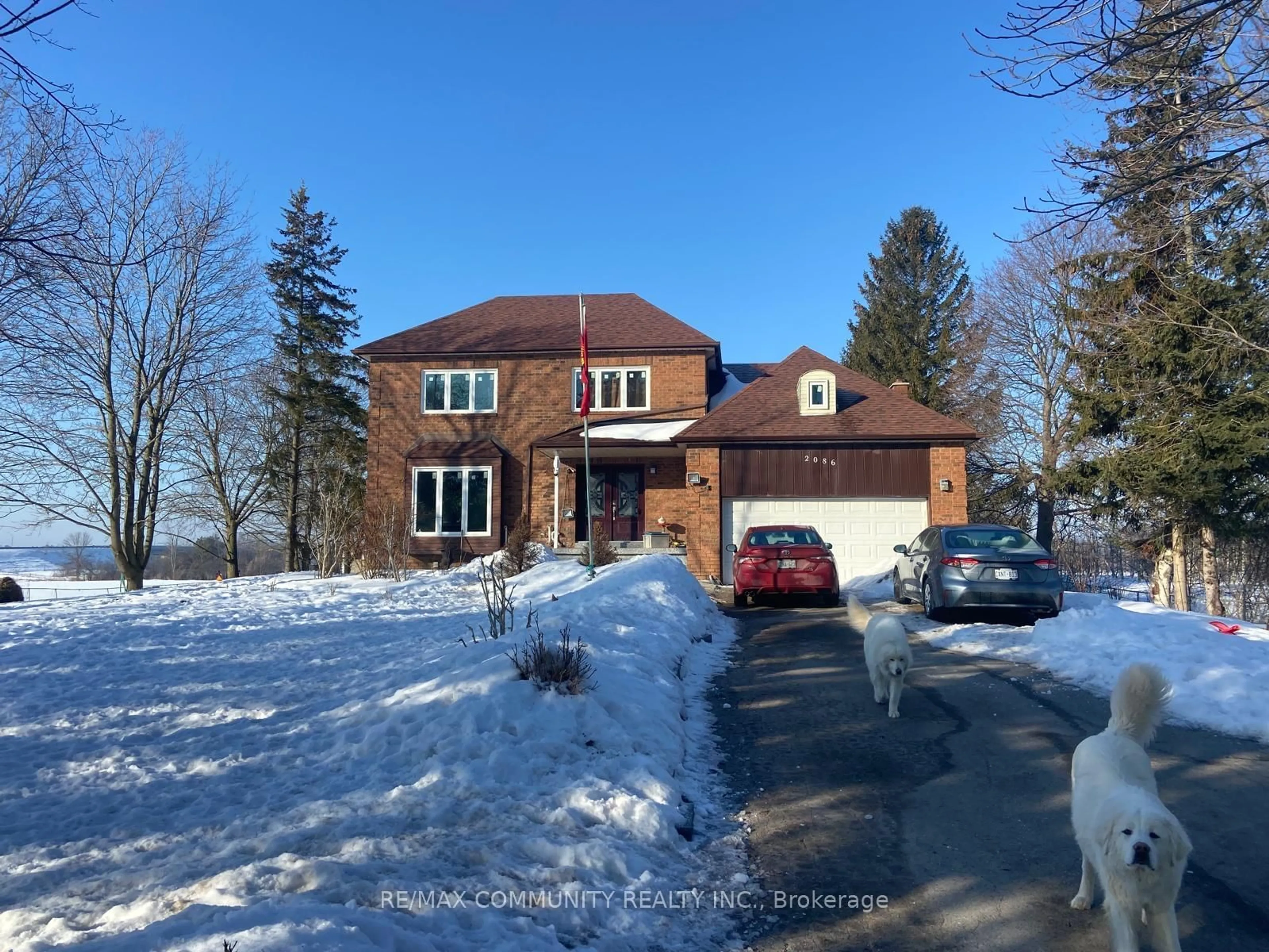A pic from outside/outdoor area/front of a property/back of a property/a pic from drone, street for 2086 Solina Rd, Clarington Ontario L1C 6Z1