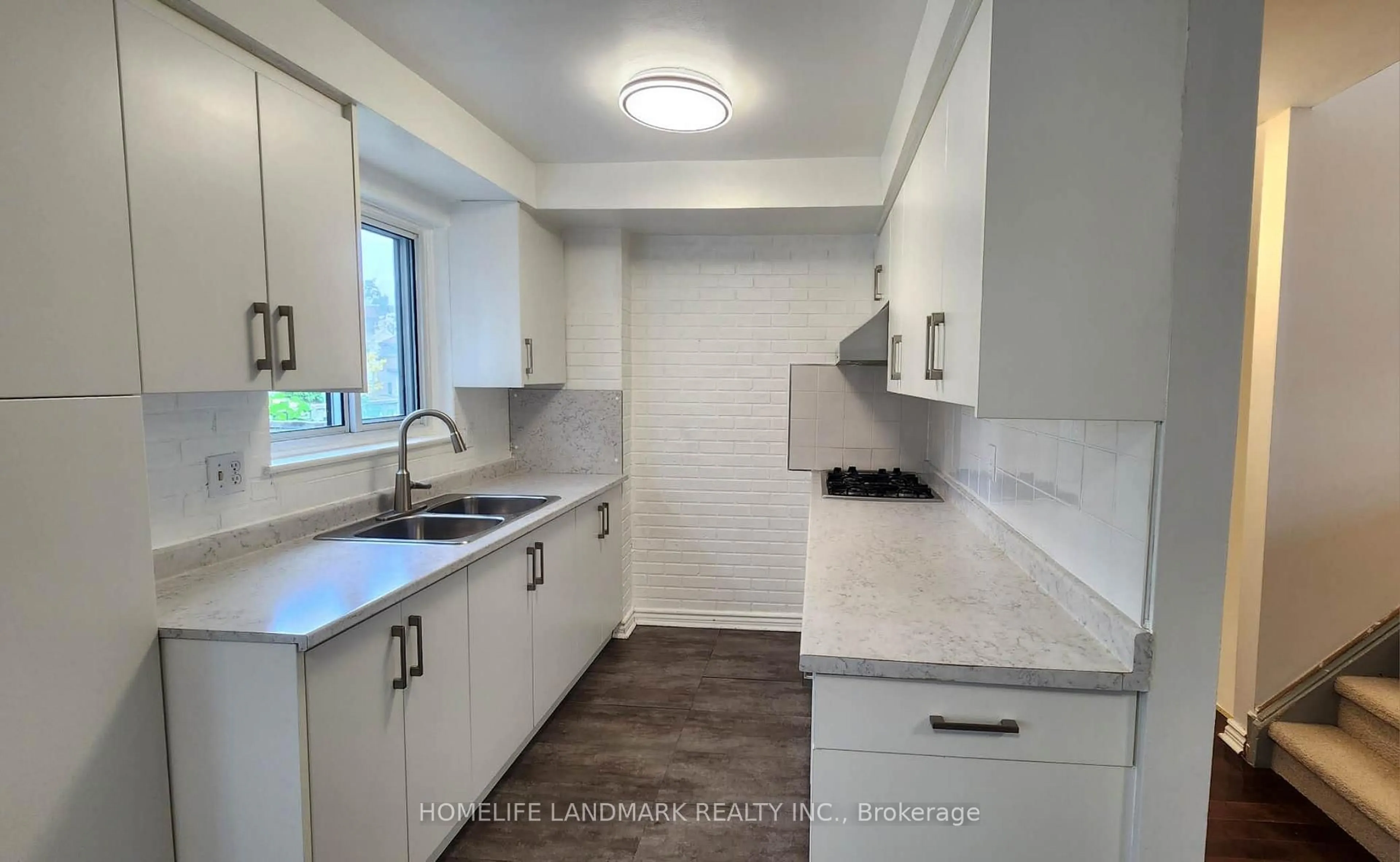 Standard kitchen, ceramic/tile floor for 44 Chester Le Blvd #6, Toronto Ontario M1W 2M8