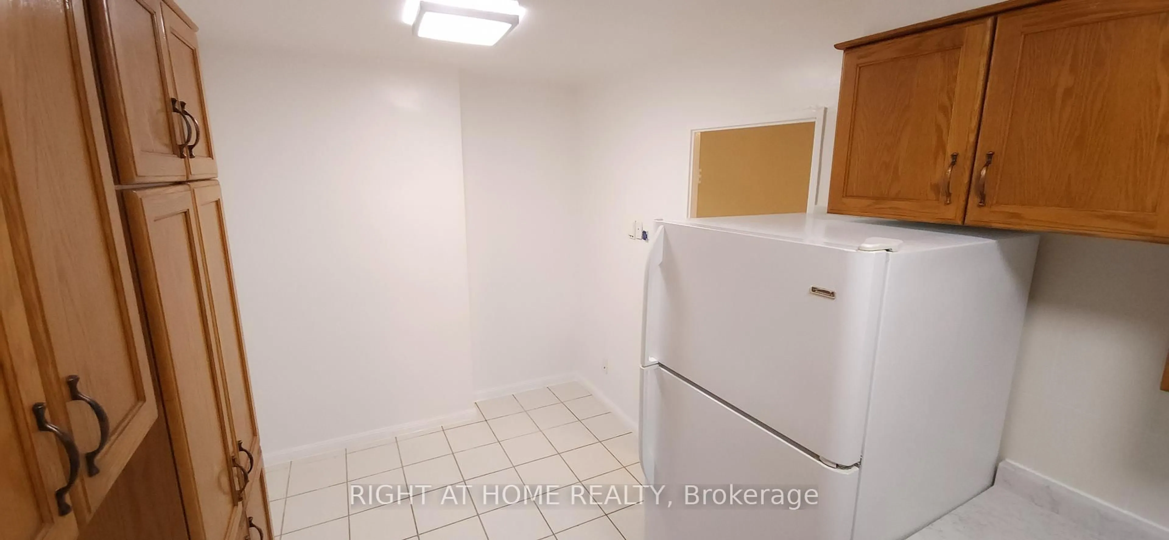 Laundry room for 20 Gilder Dr #505, Toronto Ontario M1K 5E1
