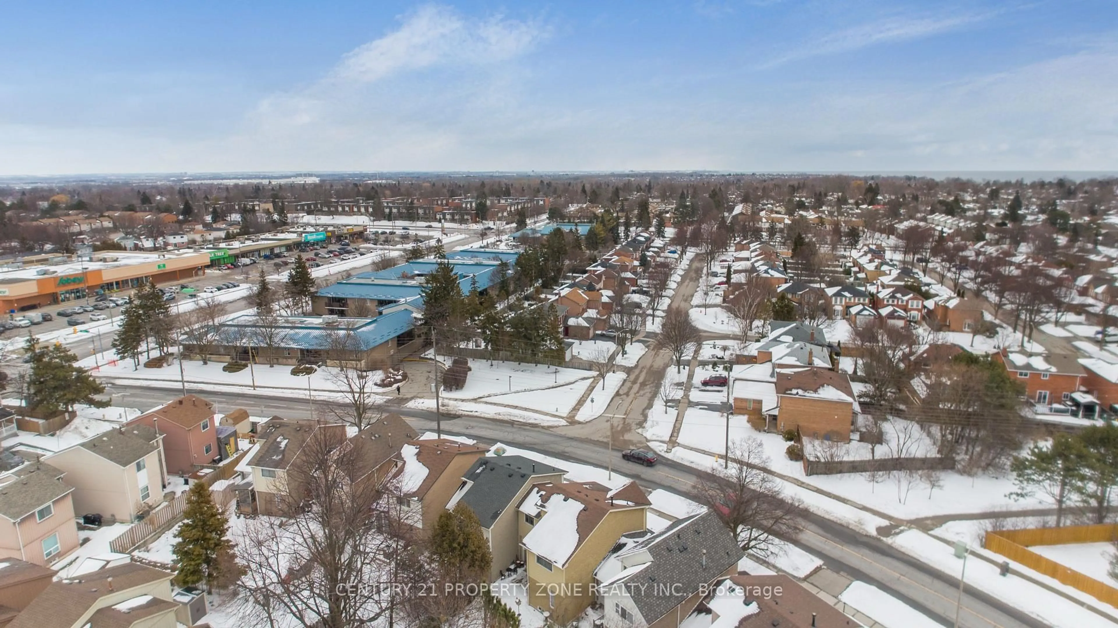 A pic from outside/outdoor area/front of a property/back of a property/a pic from drone, city buildings view from balcony for 19 Medley Lane #51, Ajax Ontario L1S 3P5