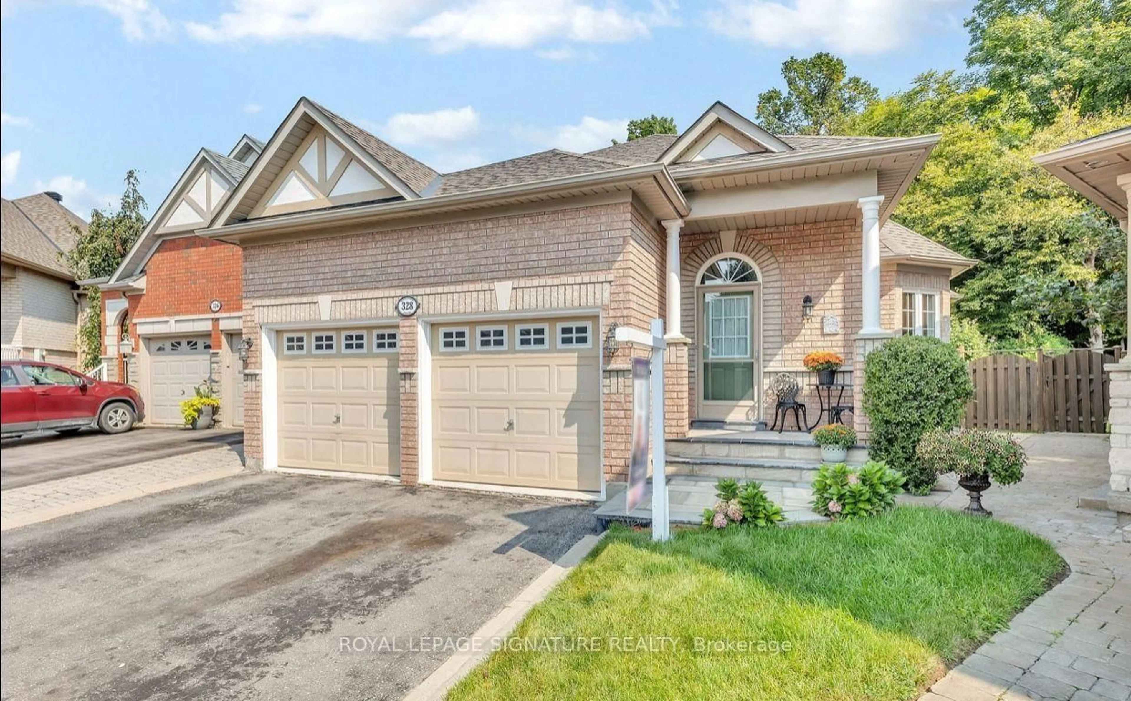 Home with brick exterior material, street for 328 Maple View Crt, Pickering Ontario L1X 2X3