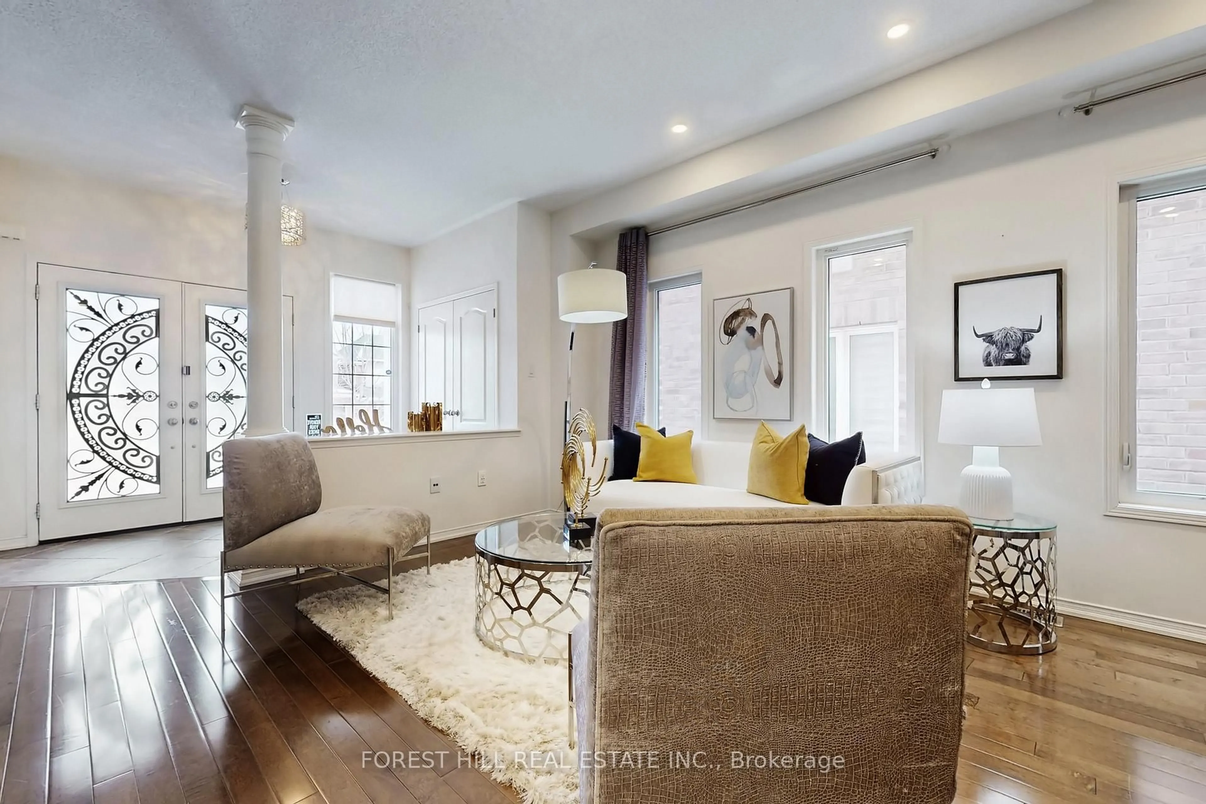 Living room with furniture, unknown for 2020 Magee Crt, Oshawa Ontario L1K 0W7