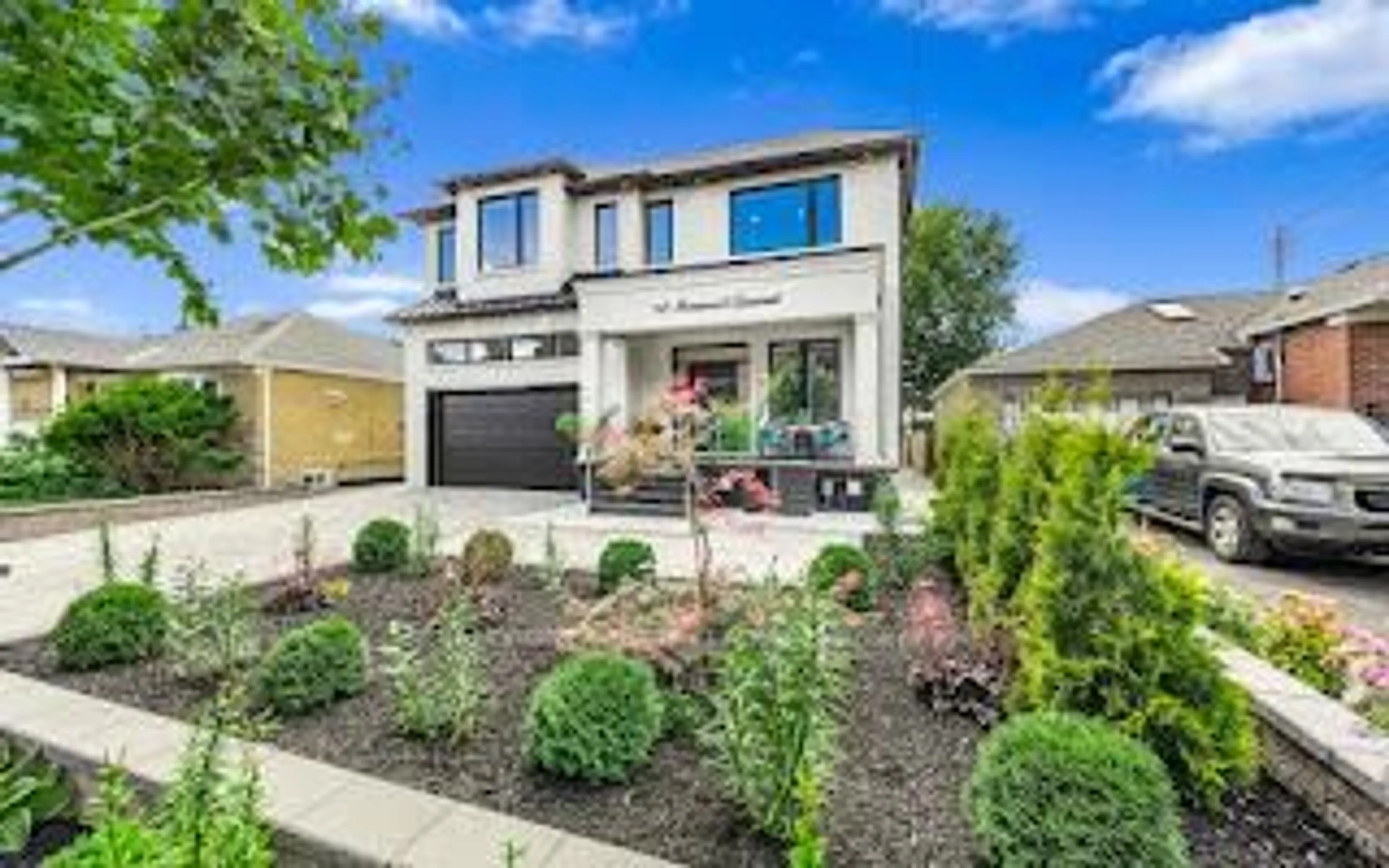 Home with brick exterior material, street for 18 Ivorwood Cres, Toronto Ontario M1R 2X4