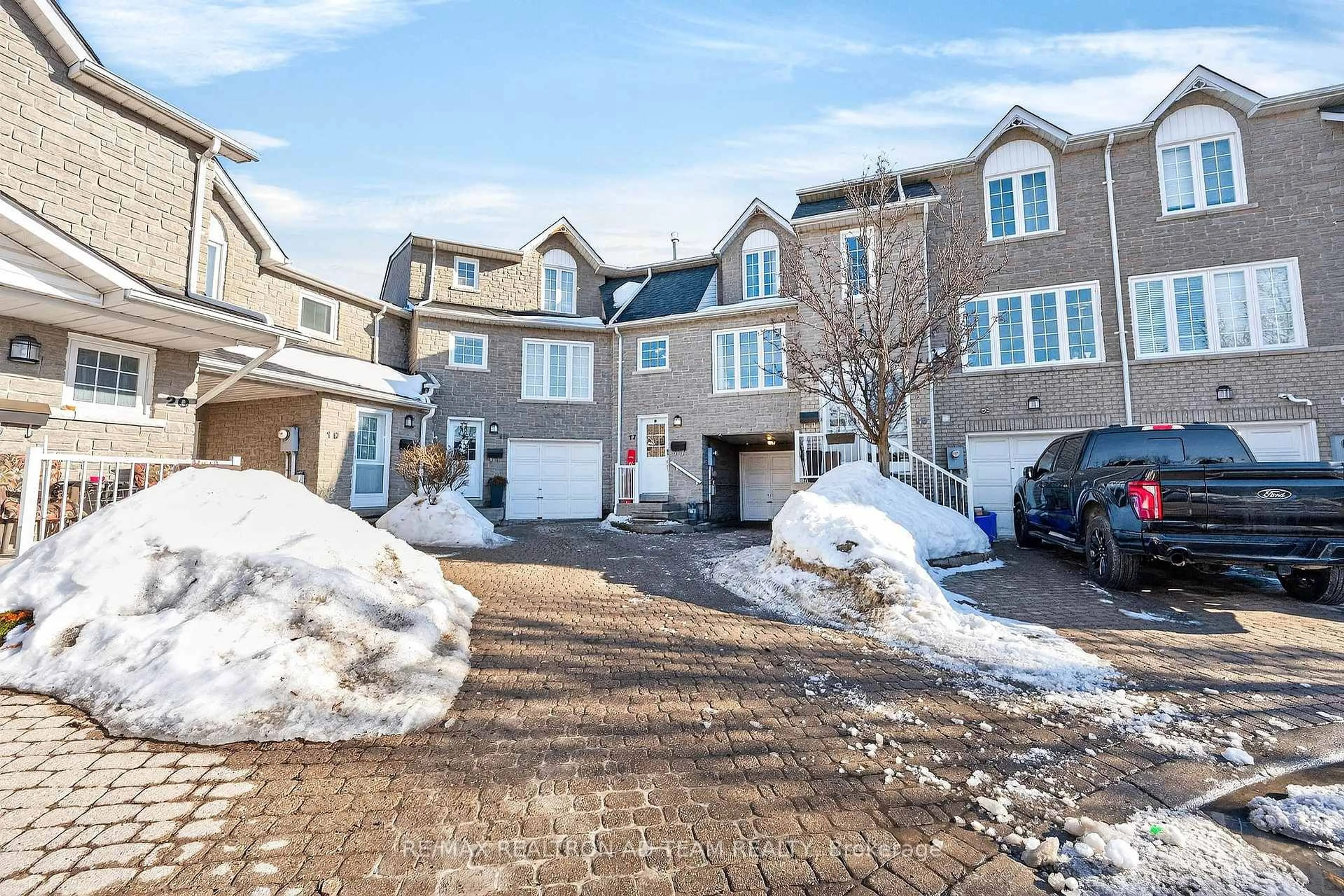 A pic from outside/outdoor area/front of a property/back of a property/a pic from drone, street for 1345 Altona Rd #17, Pickering Ontario L1V 6Y9