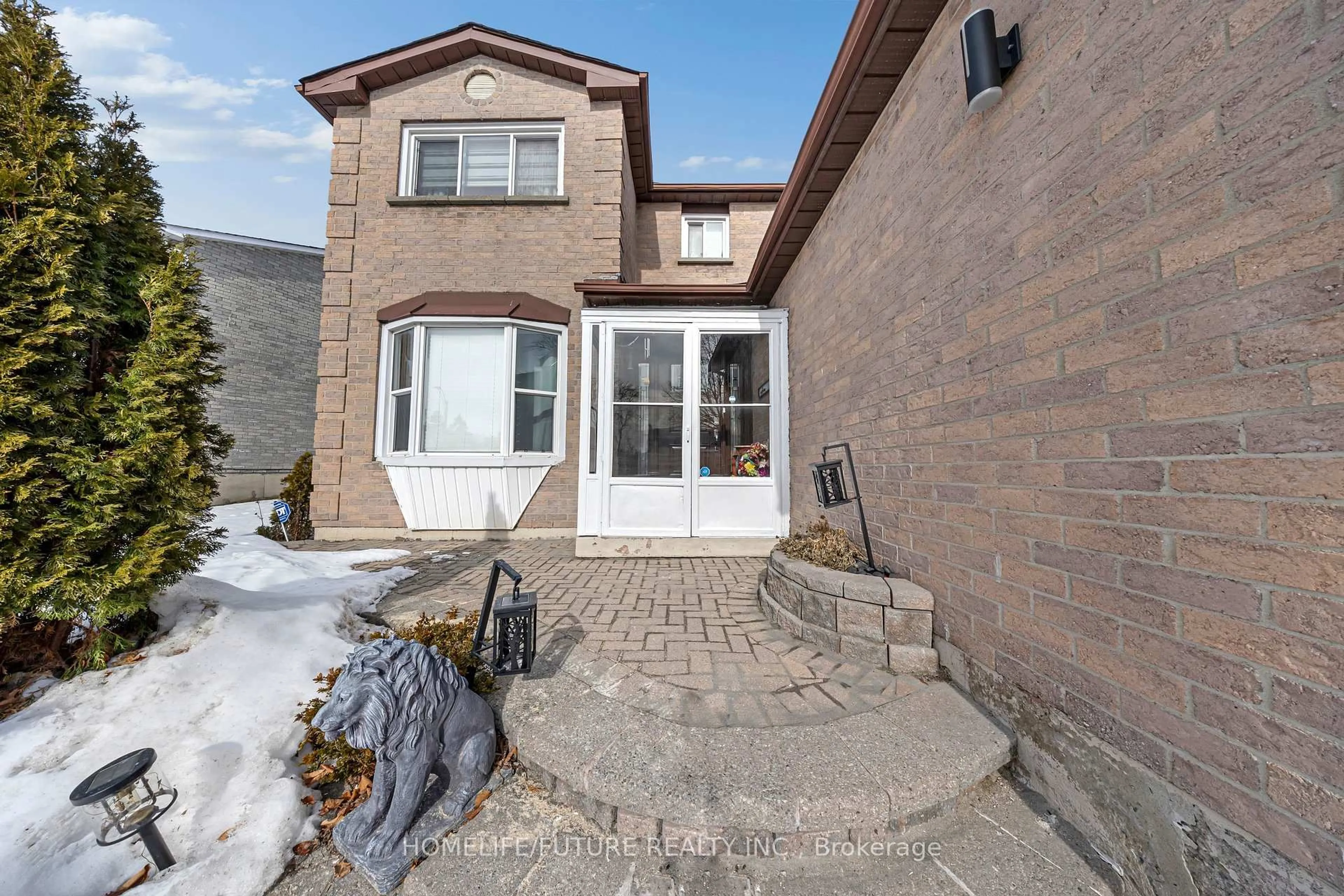 Unknown for 24 Adams Dr, Ajax Ontario L1S 5X1