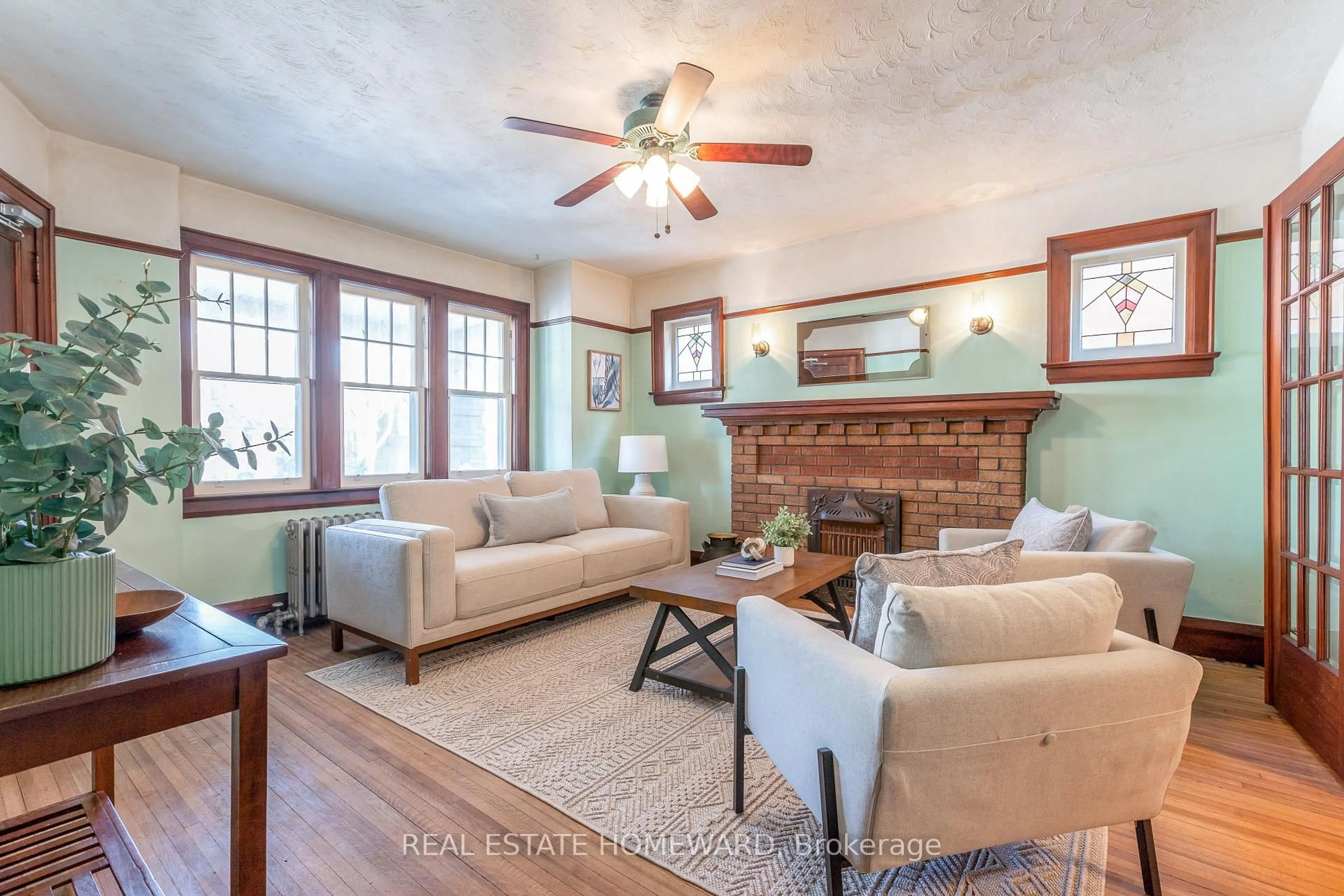 Living room with furniture, unknown for 58 Hammersmith Ave, Toronto Ontario M4E 2W4