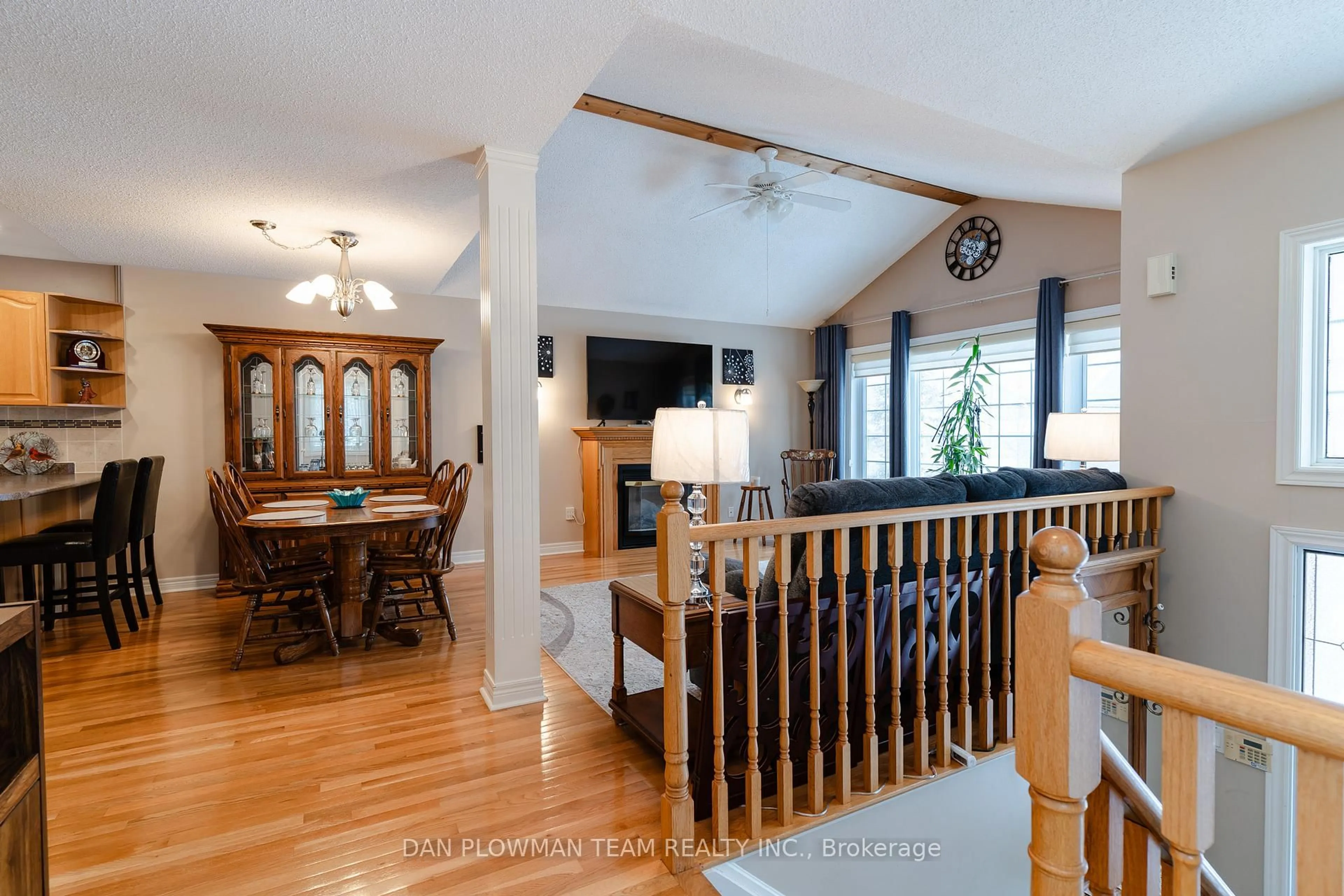 Unknown for 1 Westmore St, Clarington Ontario L1E 2H7