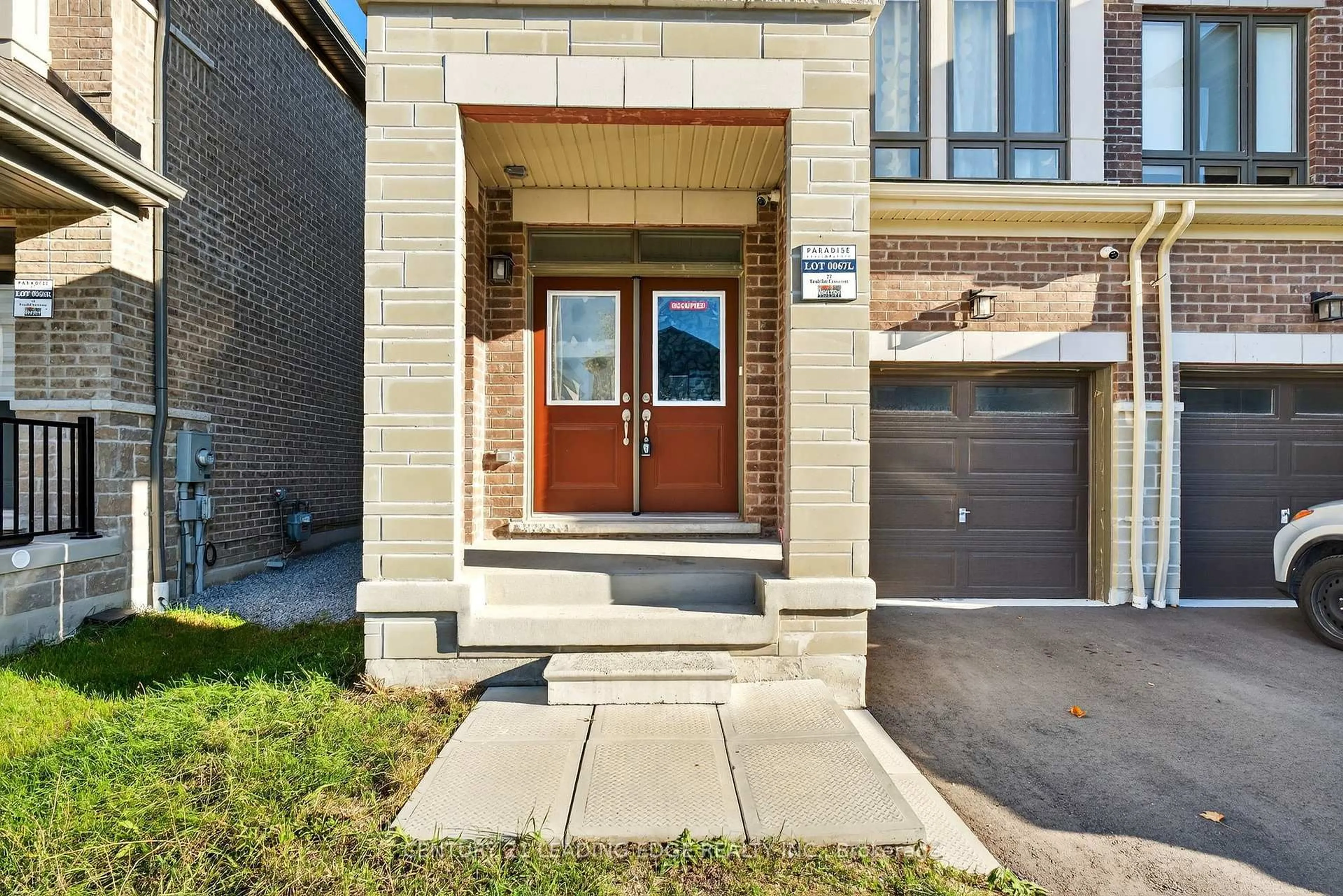 Home with brick exterior material, street for 72 Fruitful Cres, Whitby Ontario L1P 0N3