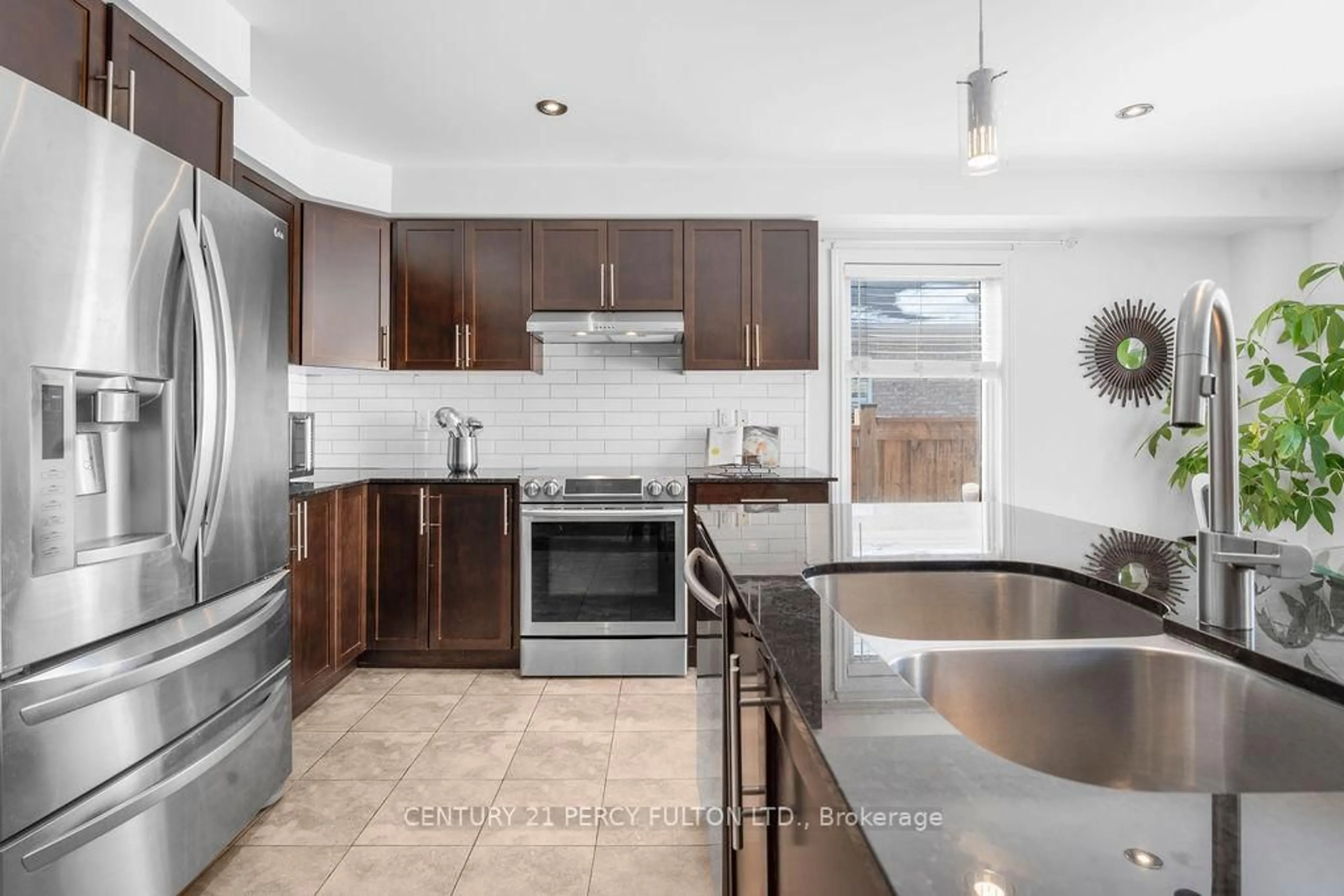 Open concept kitchen, ceramic/tile floor for 50 Robb Lane, Clarington Ontario L1C 3K2