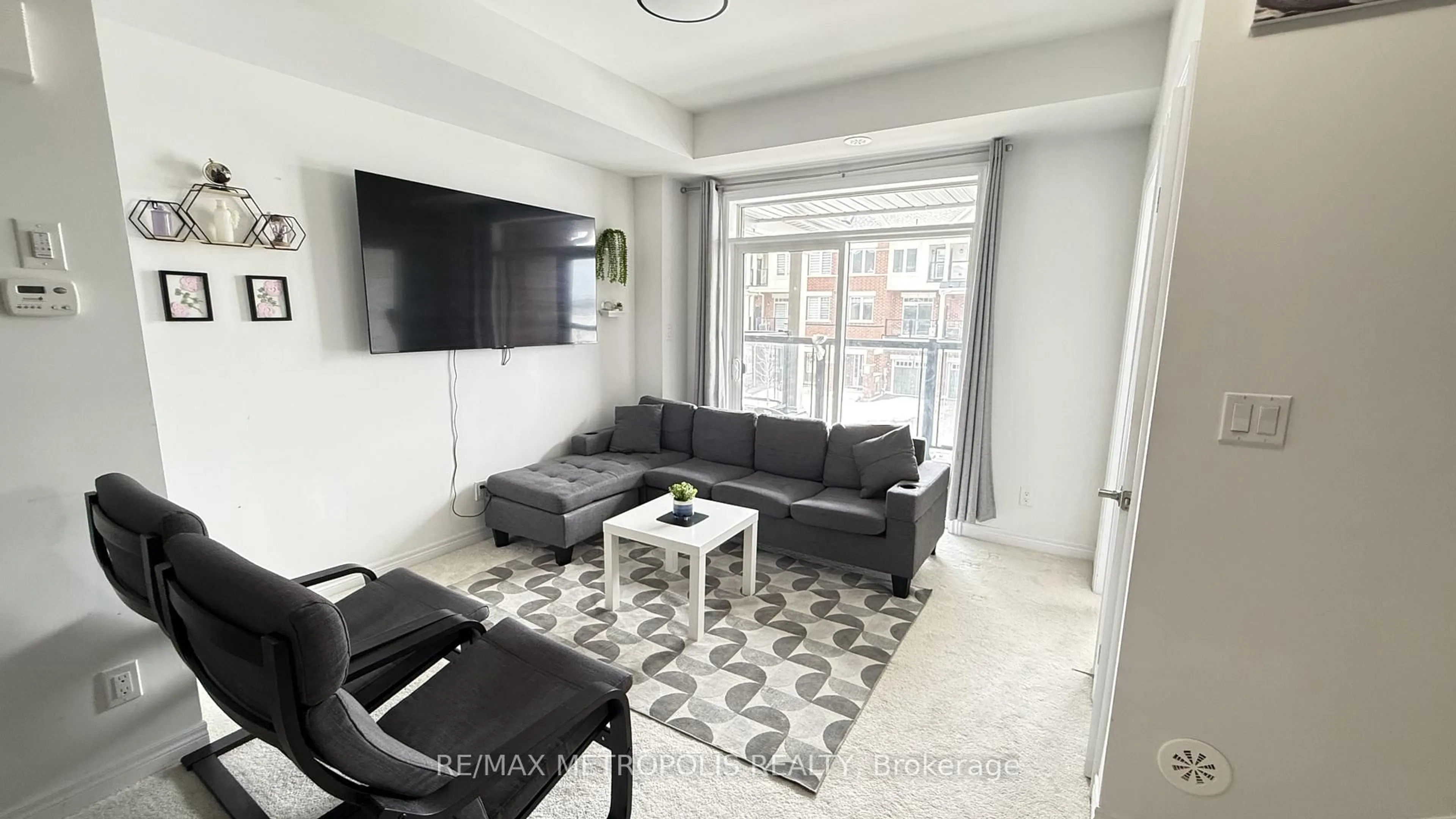 Living room with furniture, unknown for 1106 Lockie Dr, Oshawa Ontario L1L 0R9