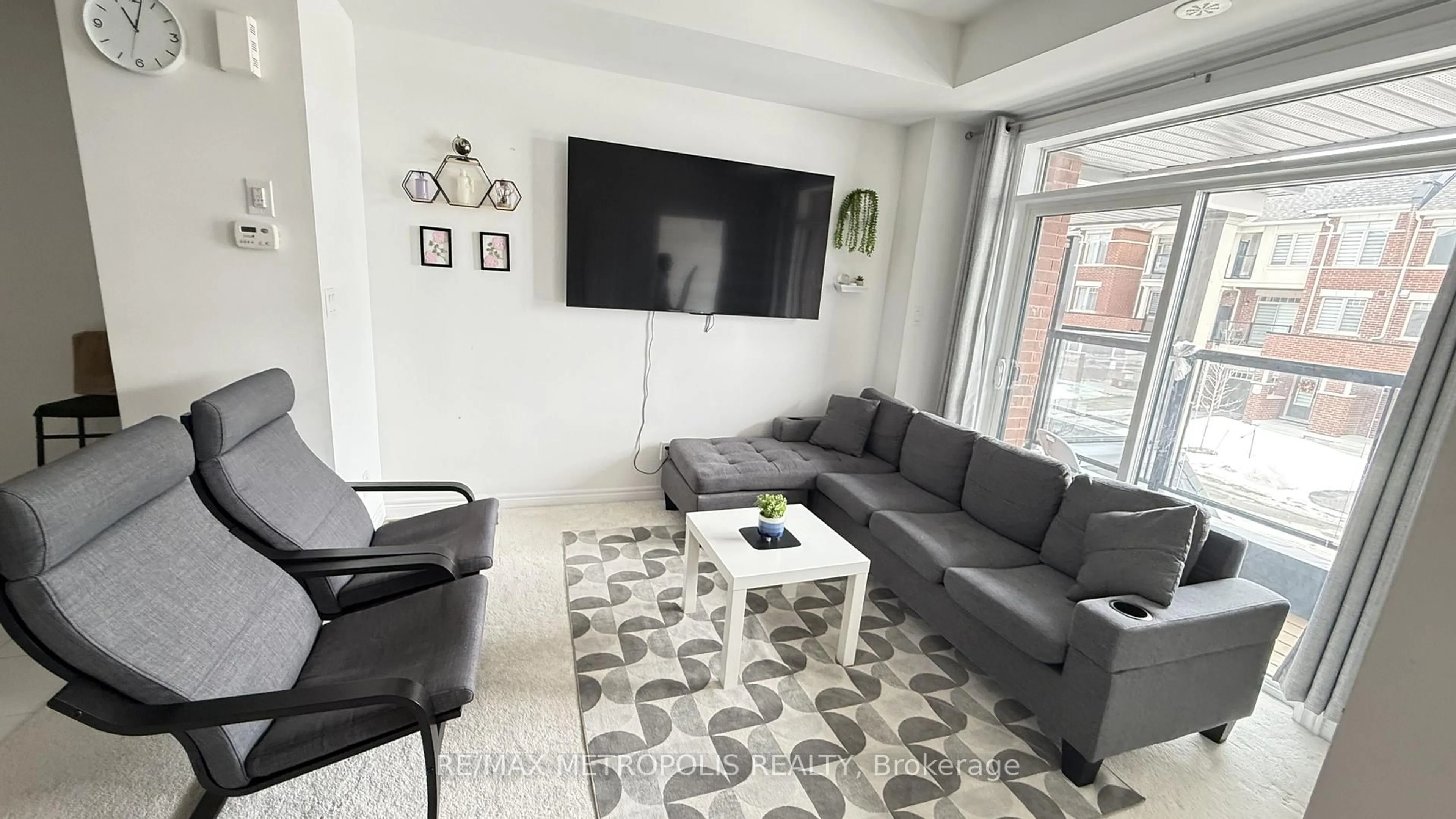 Living room with furniture, unknown for 1106 Lockie Dr, Oshawa Ontario L1L 0R9