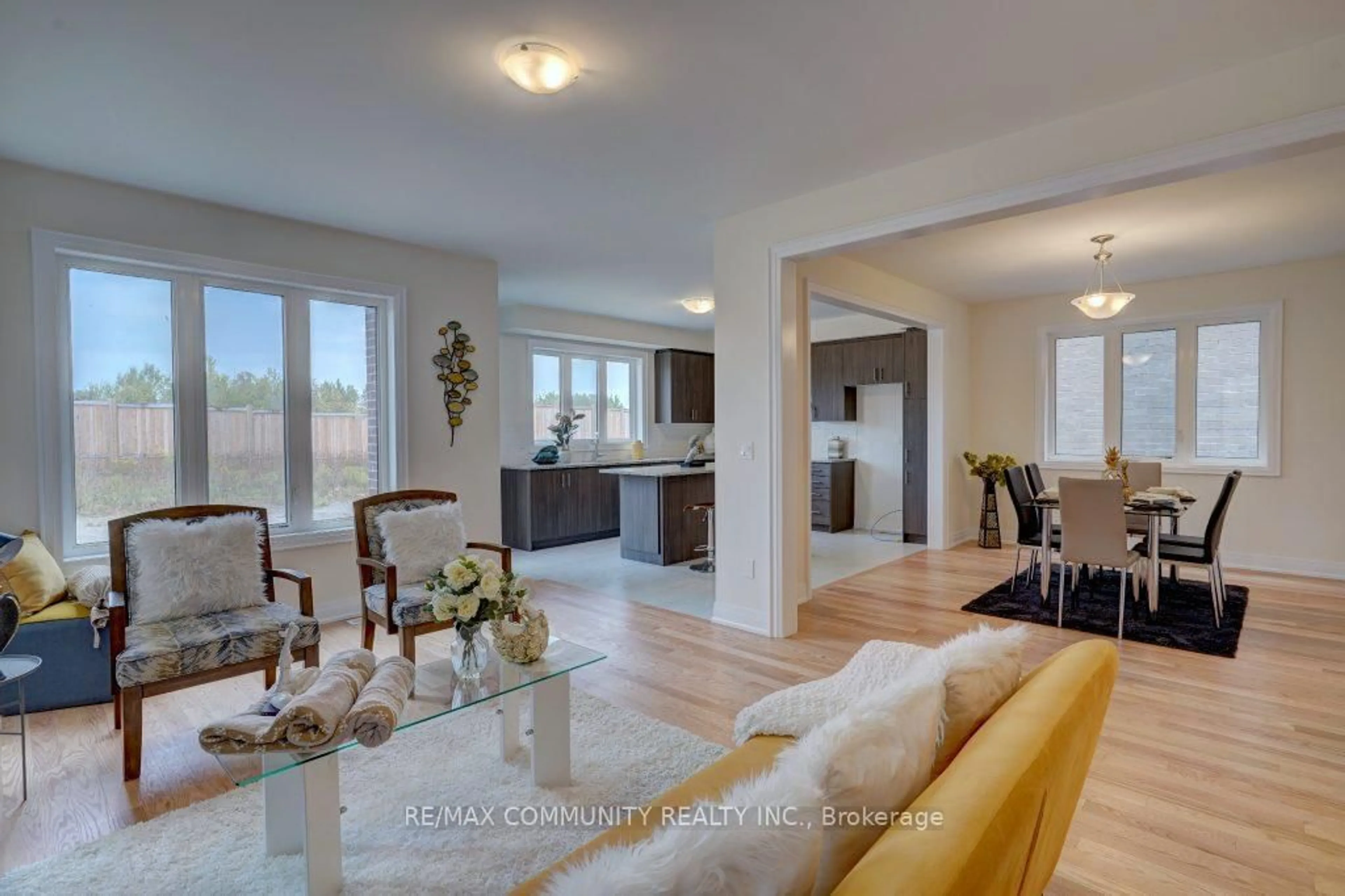 Open concept kitchen, unknown for 59 Hoad St, Clarington Ontario L1B 0W1