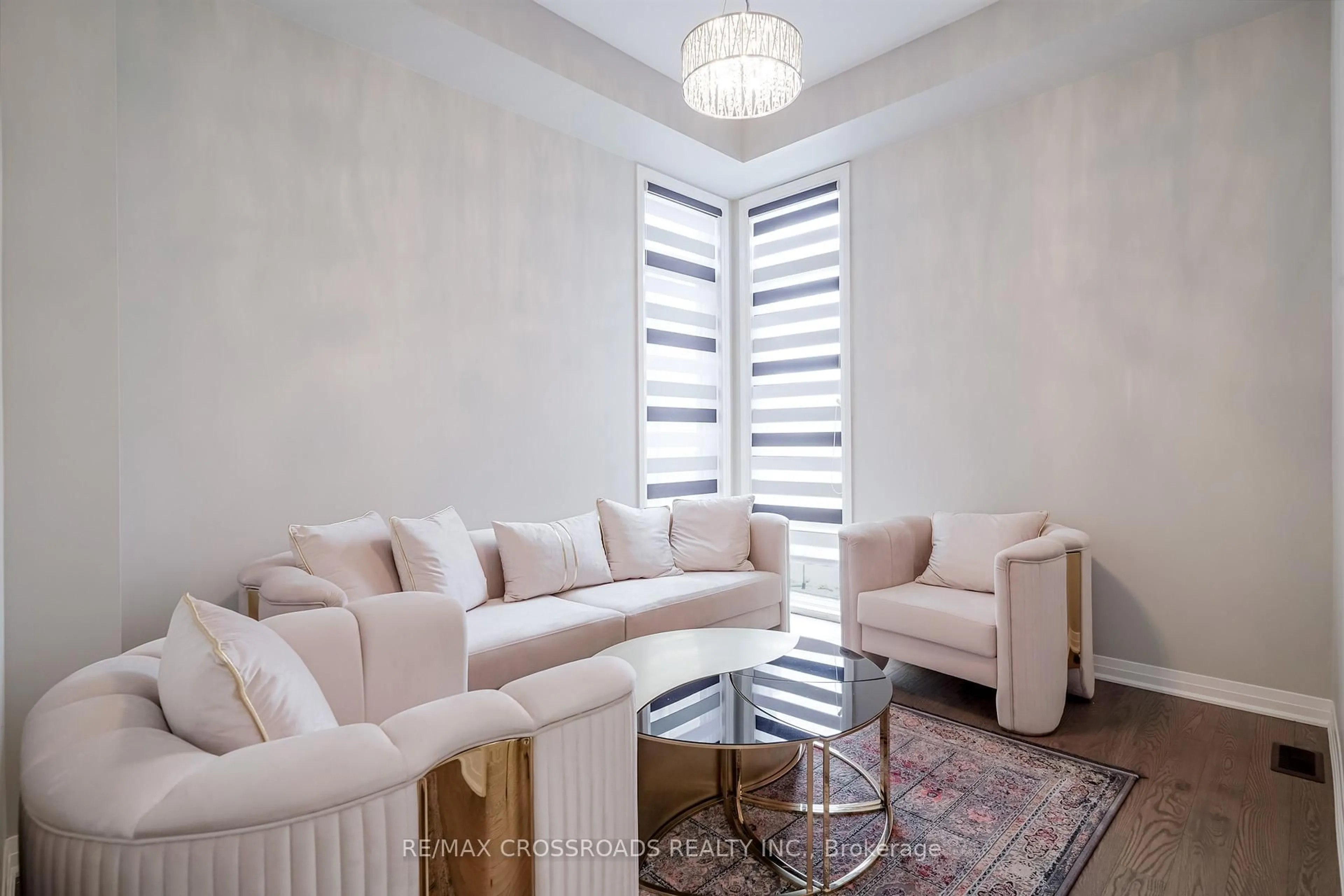 Living room with furniture, unknown for 239 Port Darlington Rd, Clarington Ontario L1C 4A9