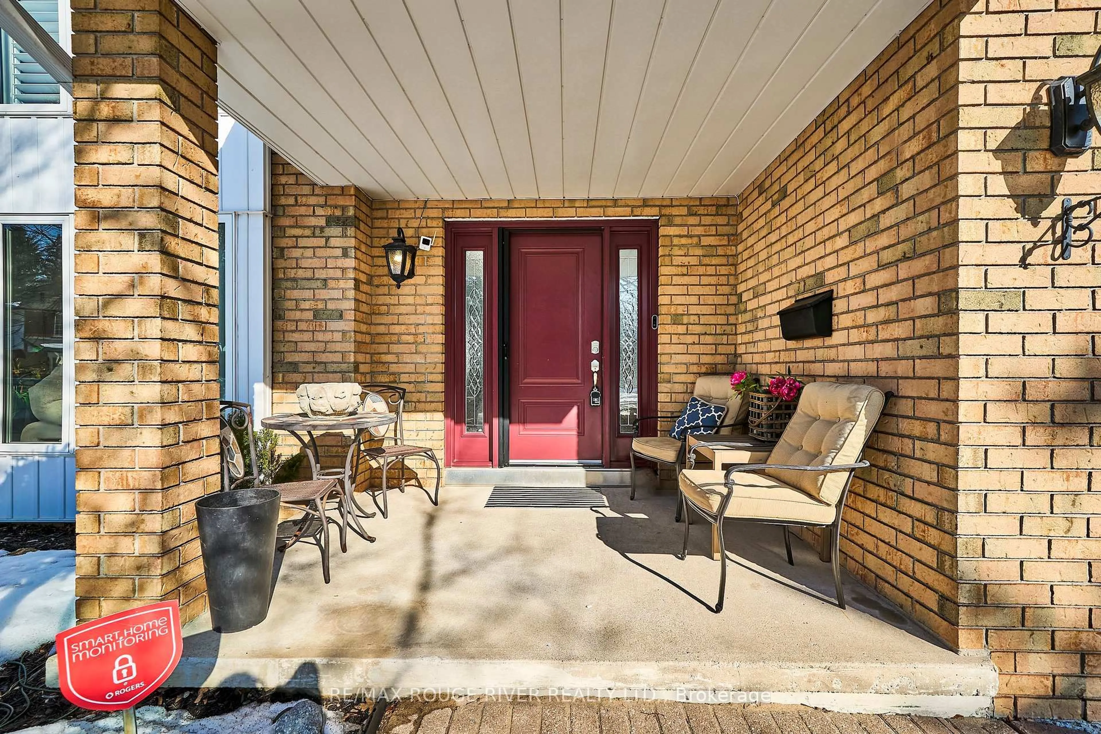 Unknown for 1007 Tiffany Circ, Oshawa Ontario L1G 7S1