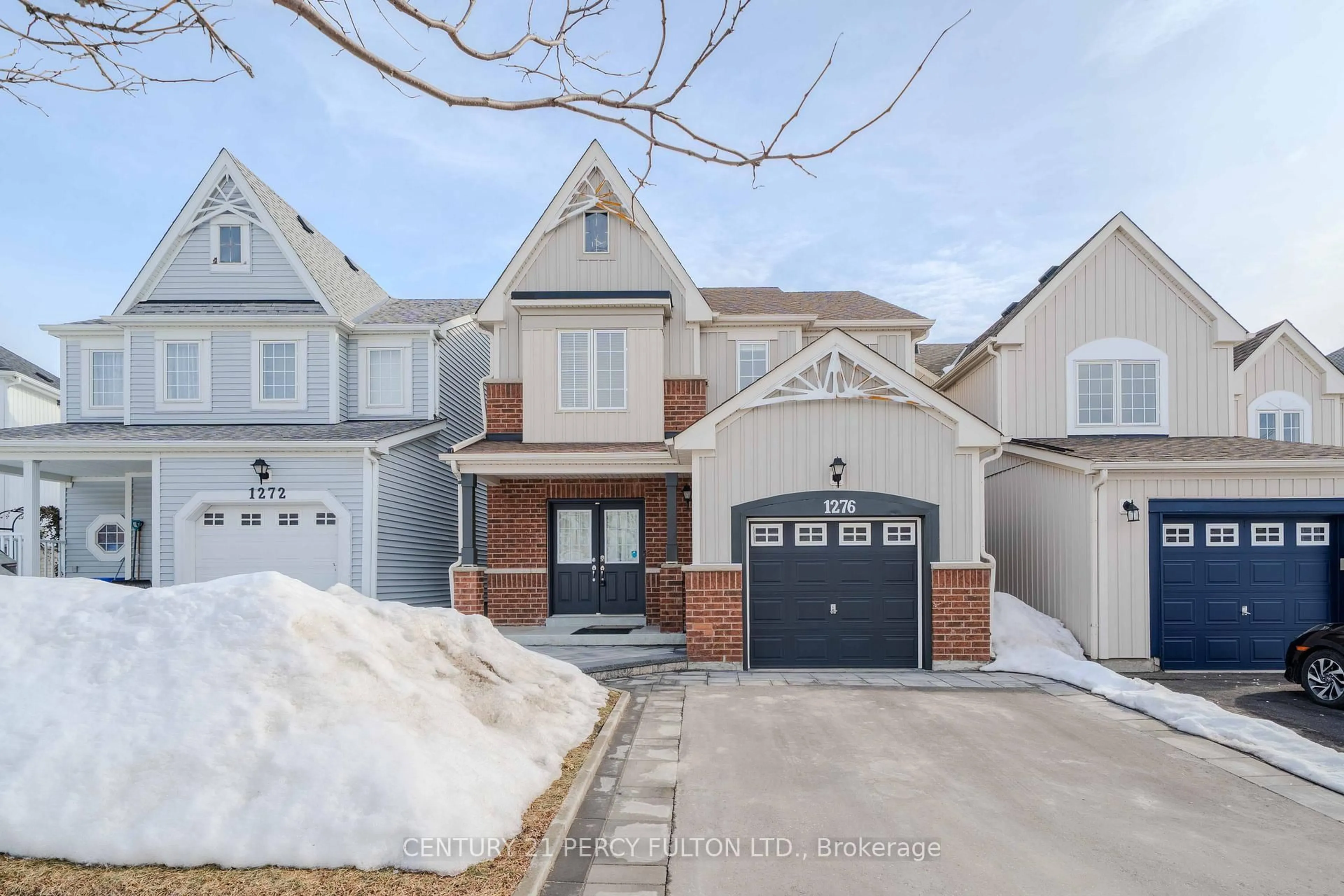 Home with brick exterior material, street for 1276 Ashgrove Cres, Oshawa Ontario L1K 3A6