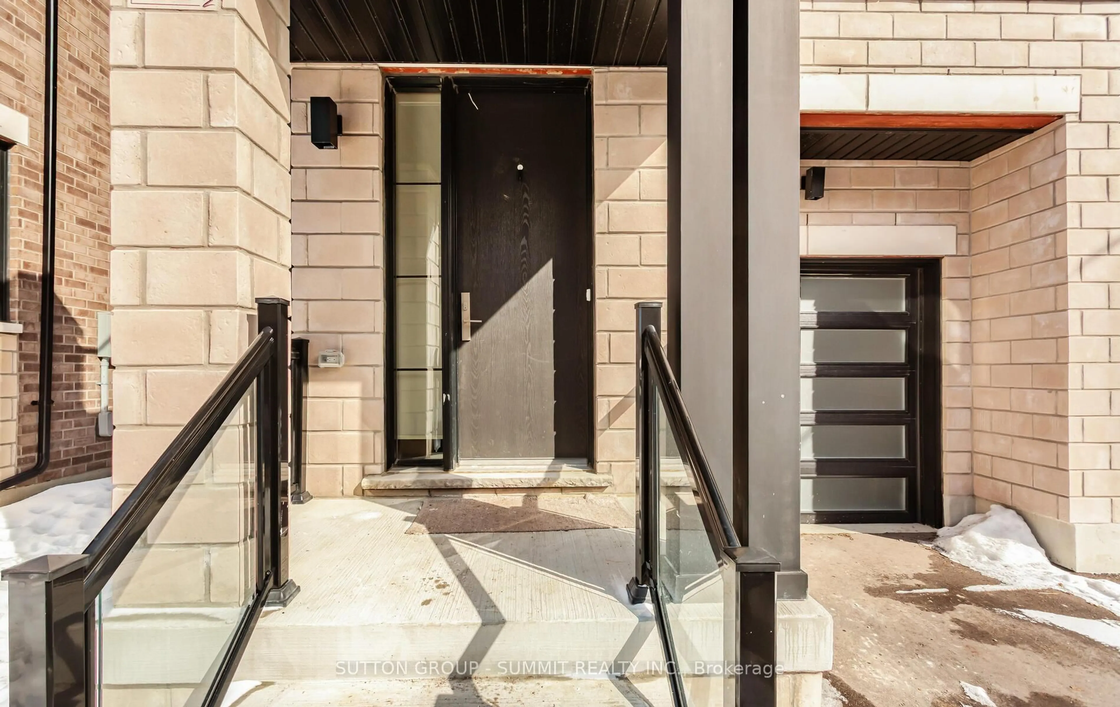 Unknown for 12 Lake Trail Way, Whitby Ontario L1M 0M3