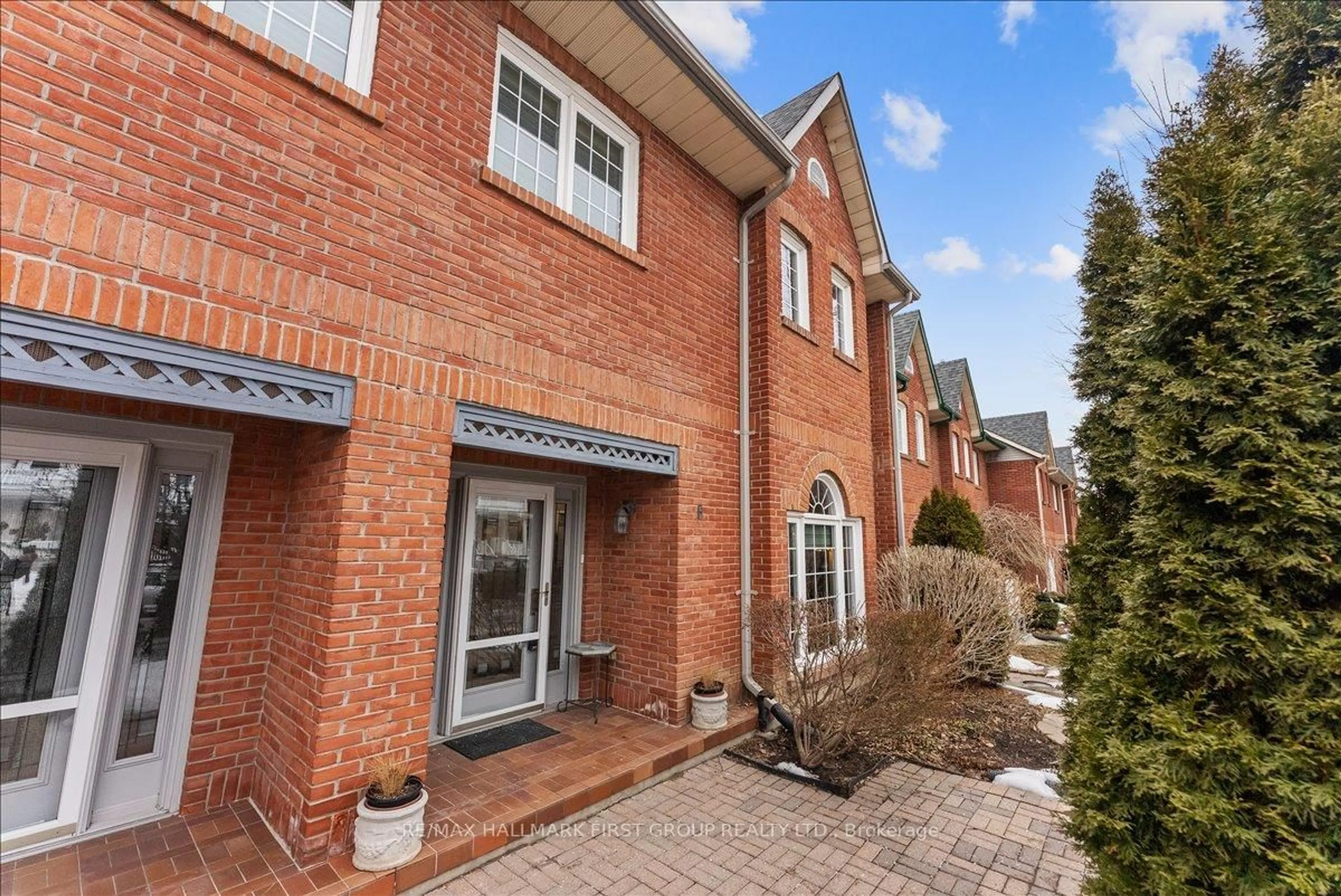 Home with brick exterior material, street for 110 Mary St #6, Whitby Ontario L1N 8M5