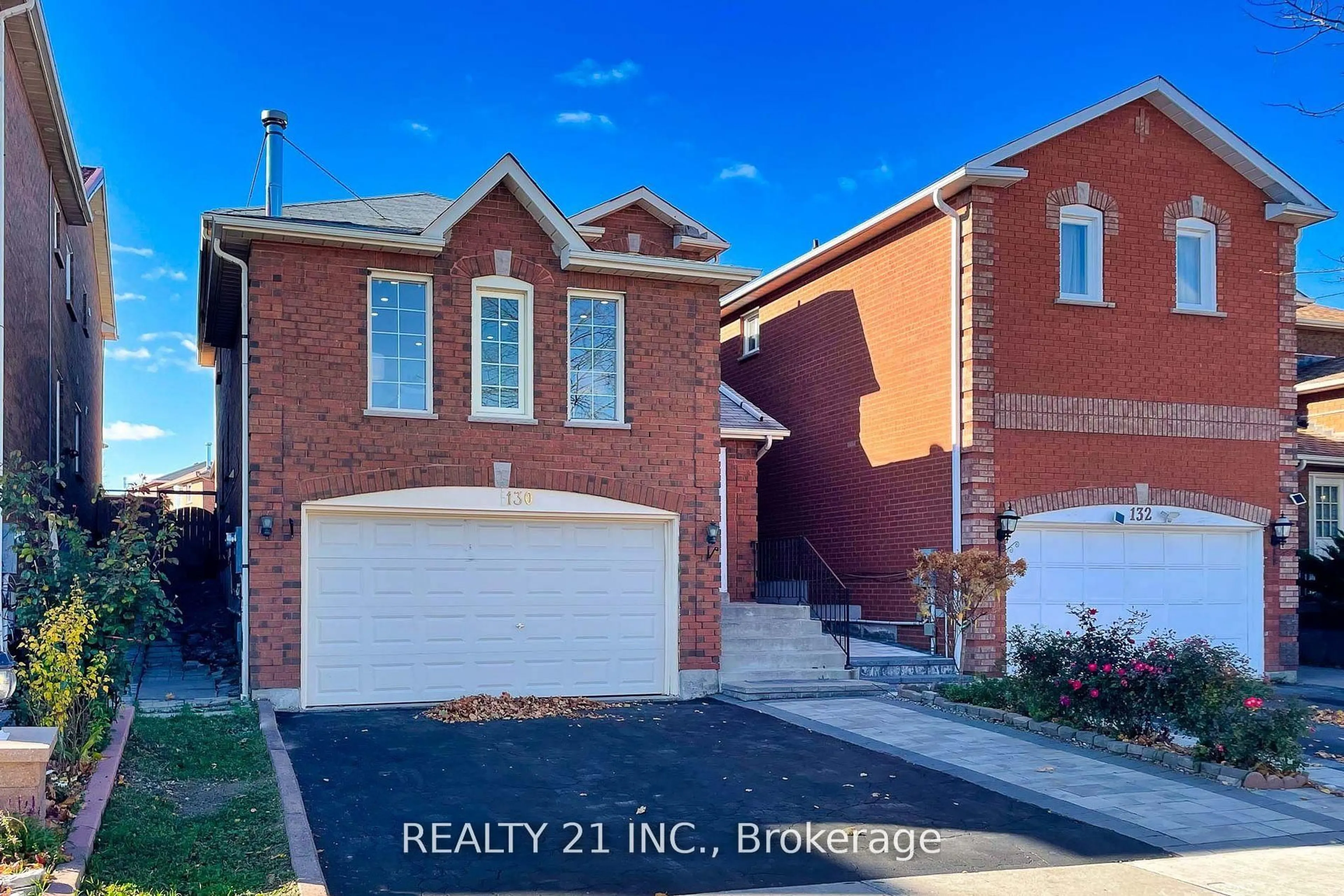 Home with brick exterior material, street for 130 Morningview Tr, Toronto Ontario M1B 5L2