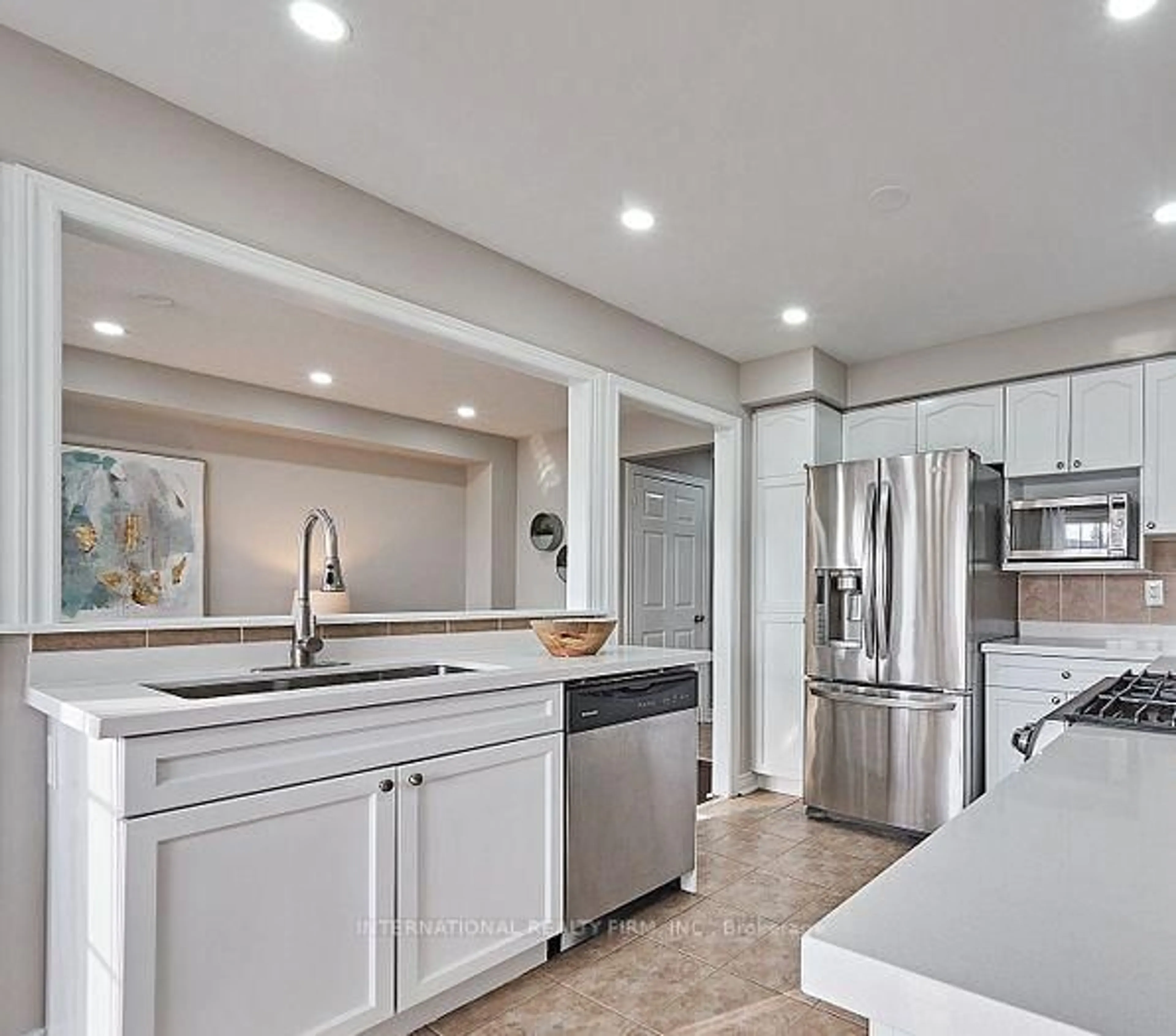 Open concept kitchen, ceramic/tile floor for 140 Atherton Ave, Ajax Ontario L1T 0L2