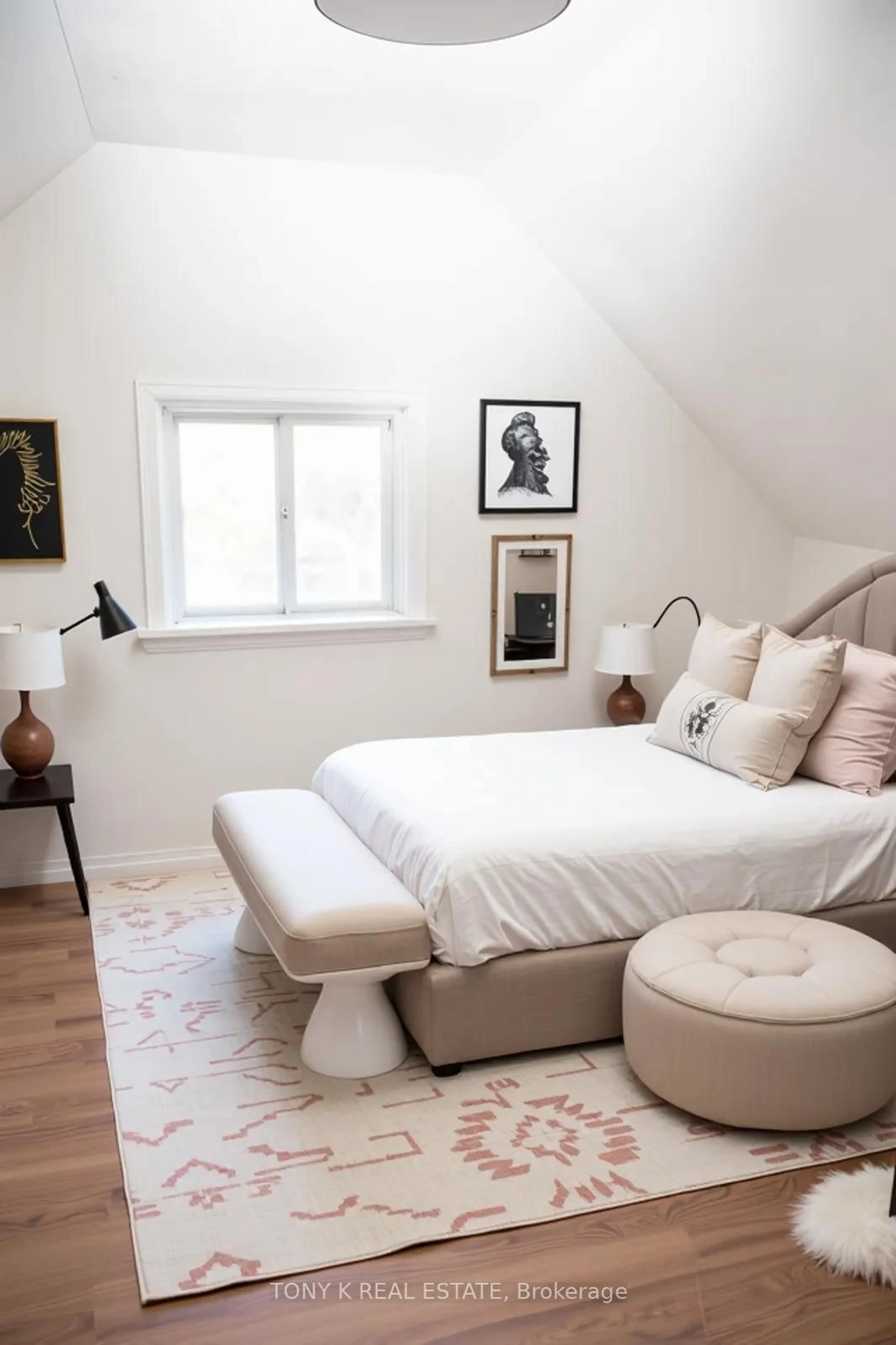 Bedroom with bed, unknown for 67 Mcdonald Ave, Toronto Ontario M1L 3Y7