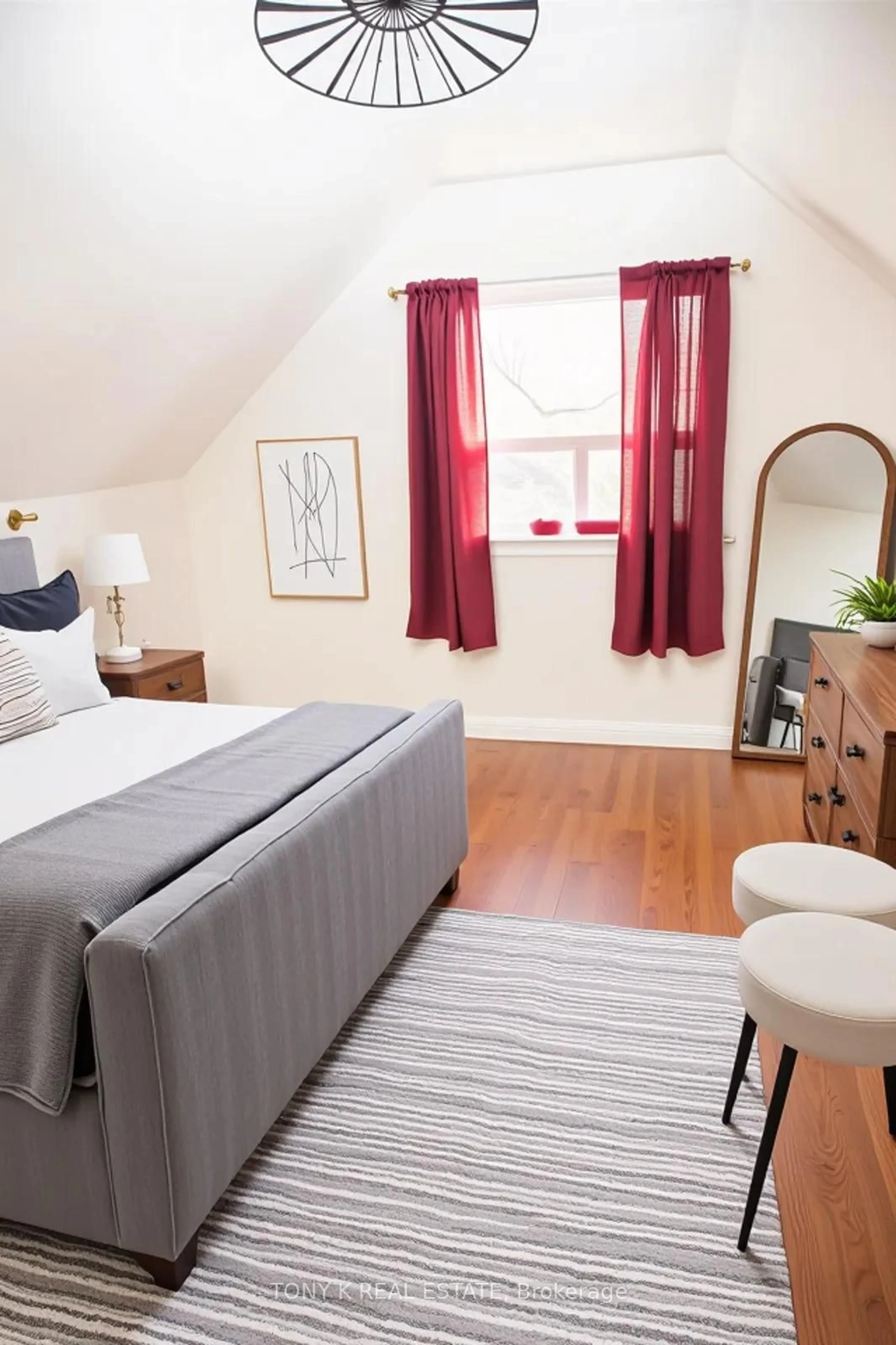 A pic of a room for 67 Mcdonald Ave, Toronto Ontario M1L 3Y7