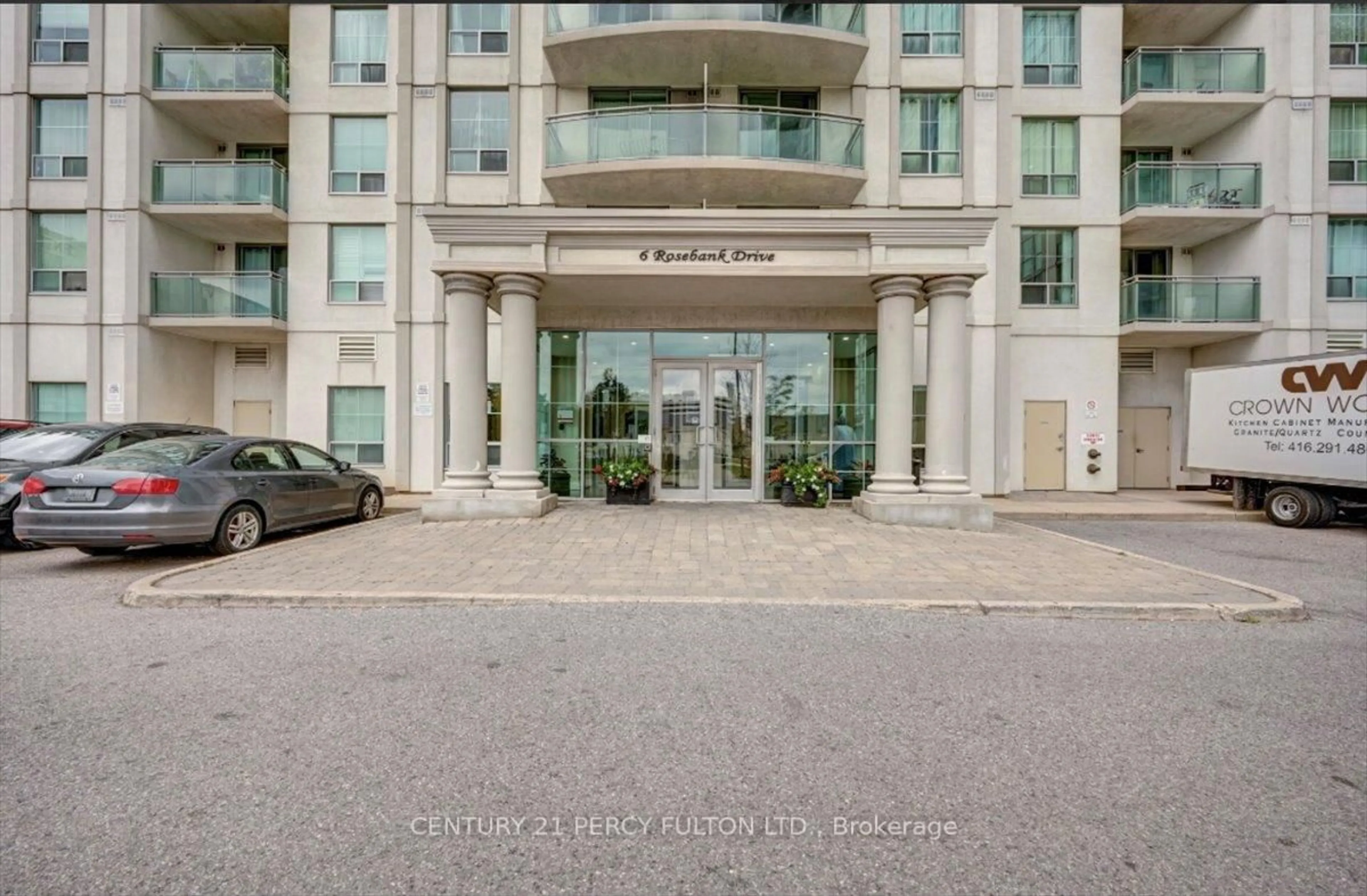 Indoor foyer for 6 Rosebank Dr #2C, Toronto Ontario M1B 0A1