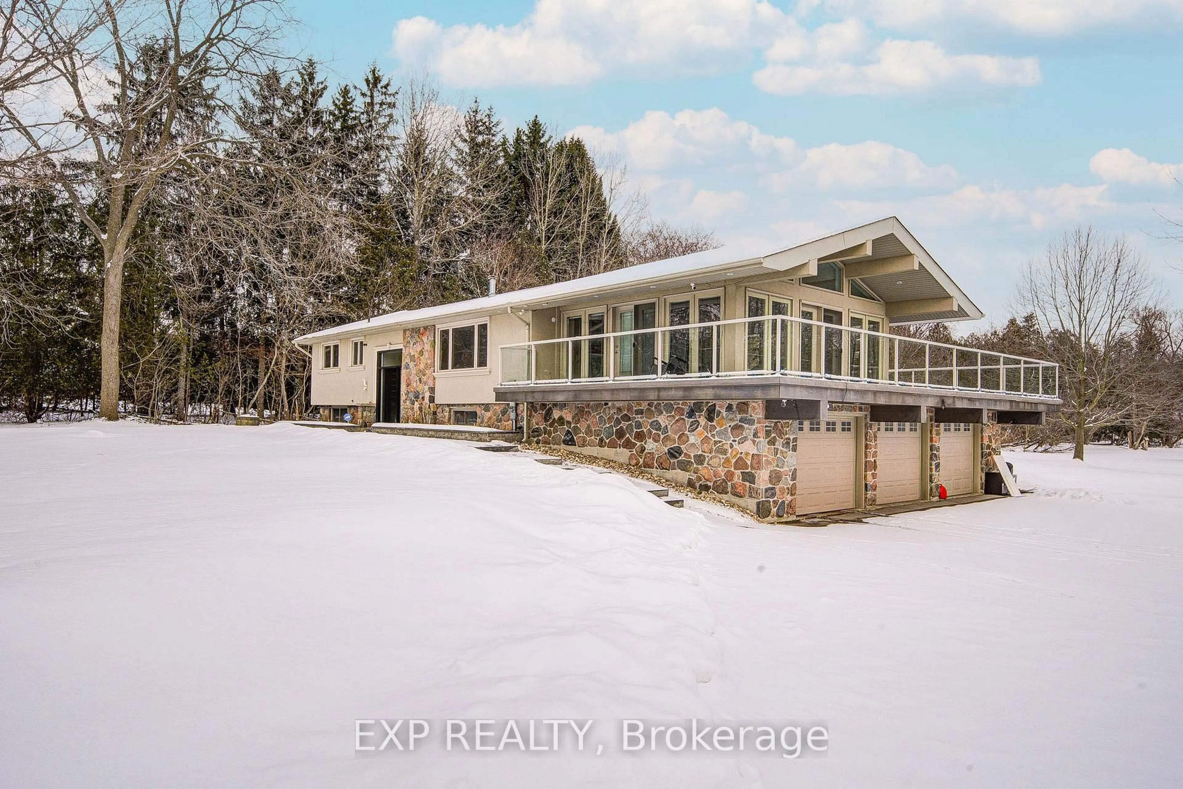 Unknown for 3505 Cochrane St, Whitby Ontario L1R 2P2