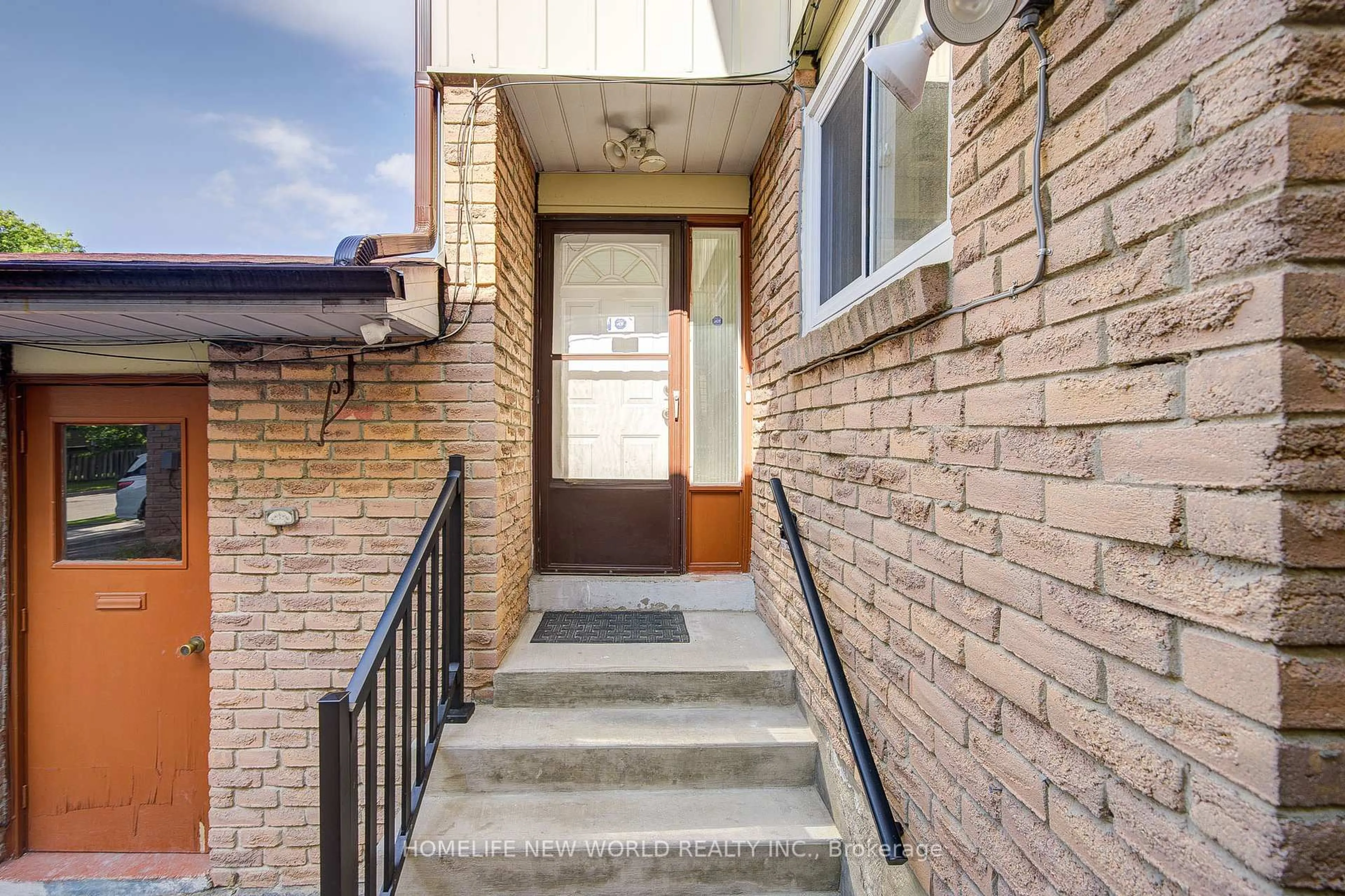 Unknown for 29 Puma Dr, Toronto Ontario M1V 1J7