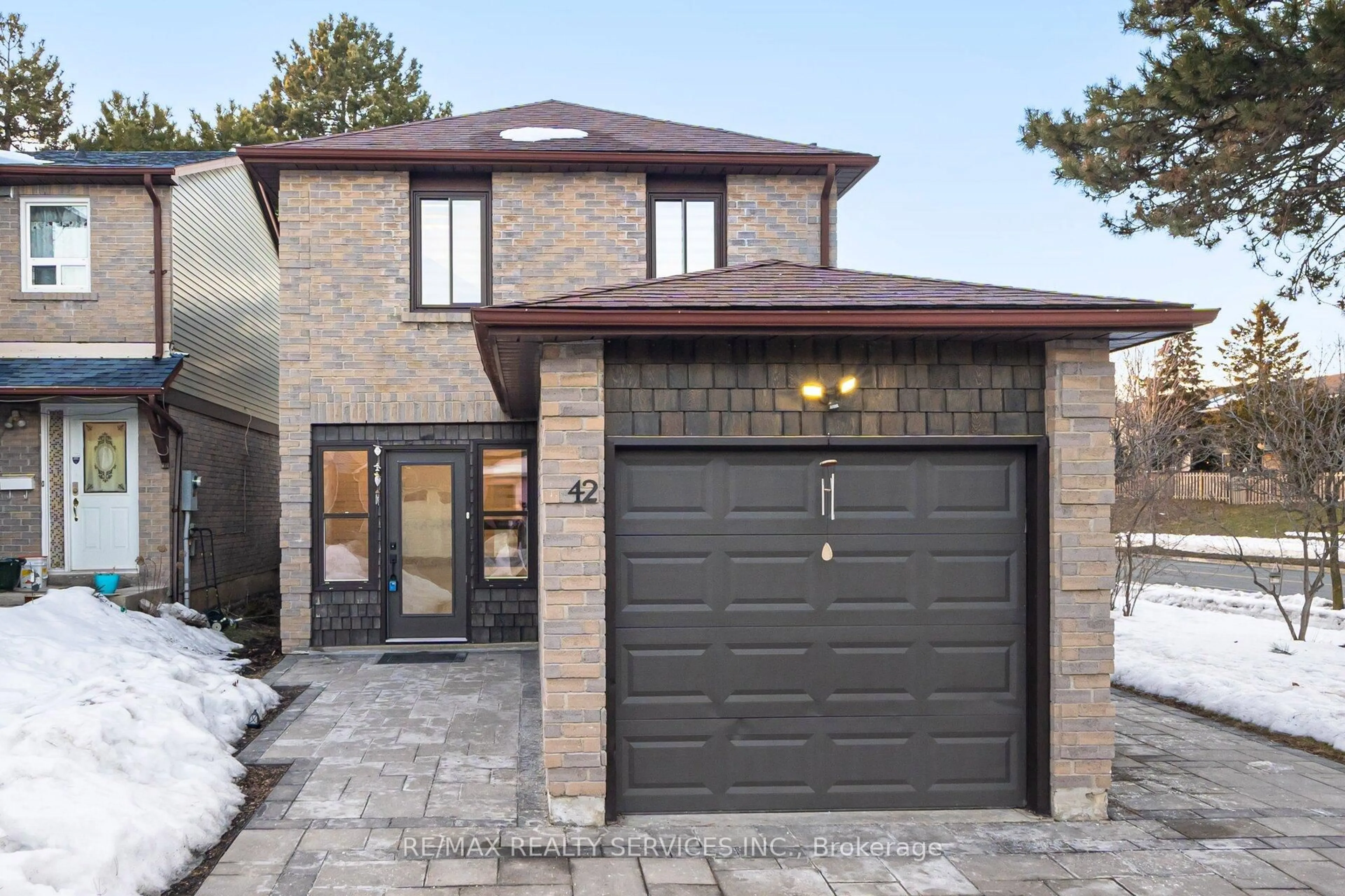 Home with brick exterior material, street for 42 Frontier Pt Way, Toronto Ontario M1B 4G4