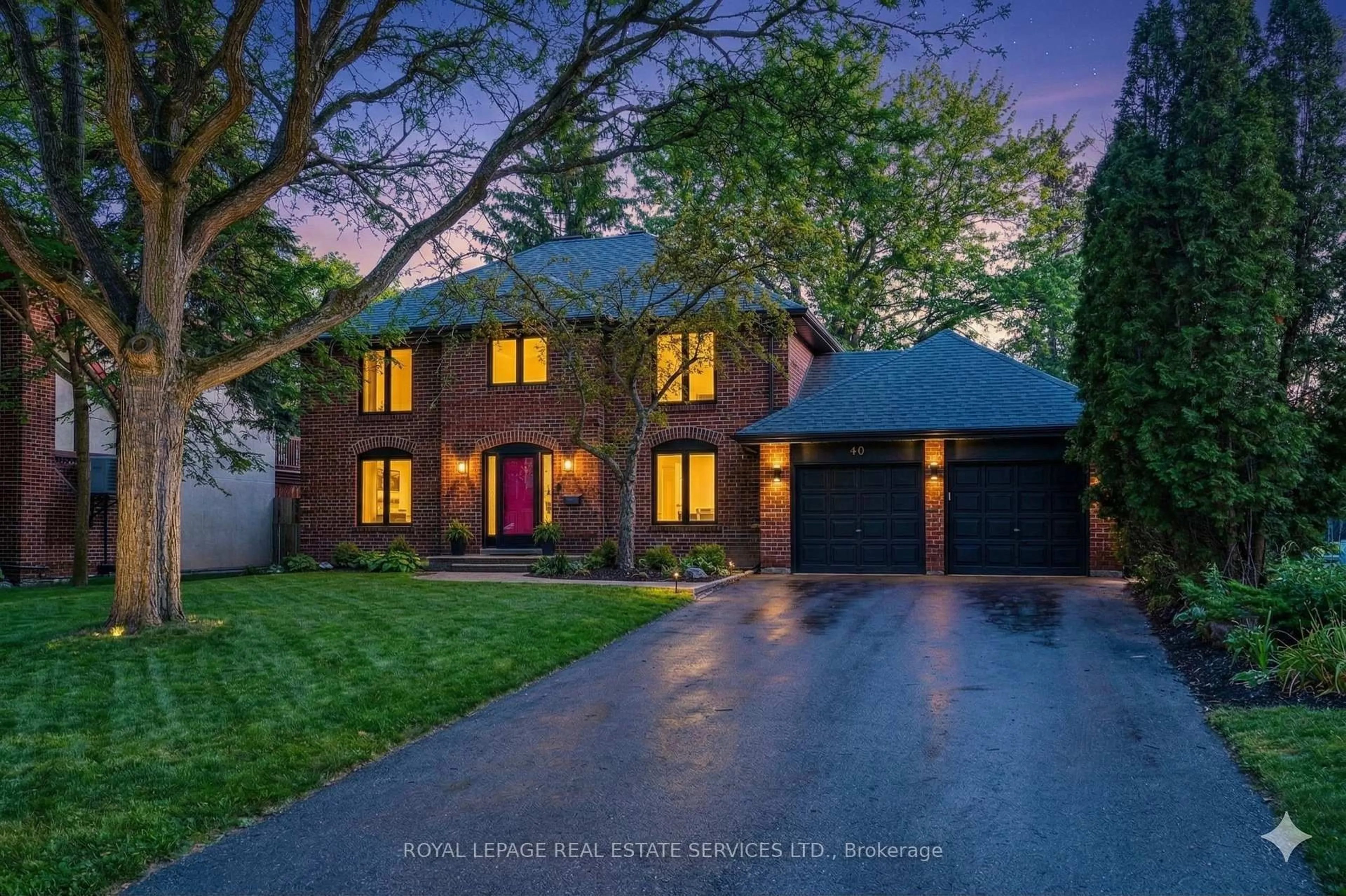 Home with brick exterior material, street for 40 Stonemanse Crt, Toronto Ontario M1G 3V3