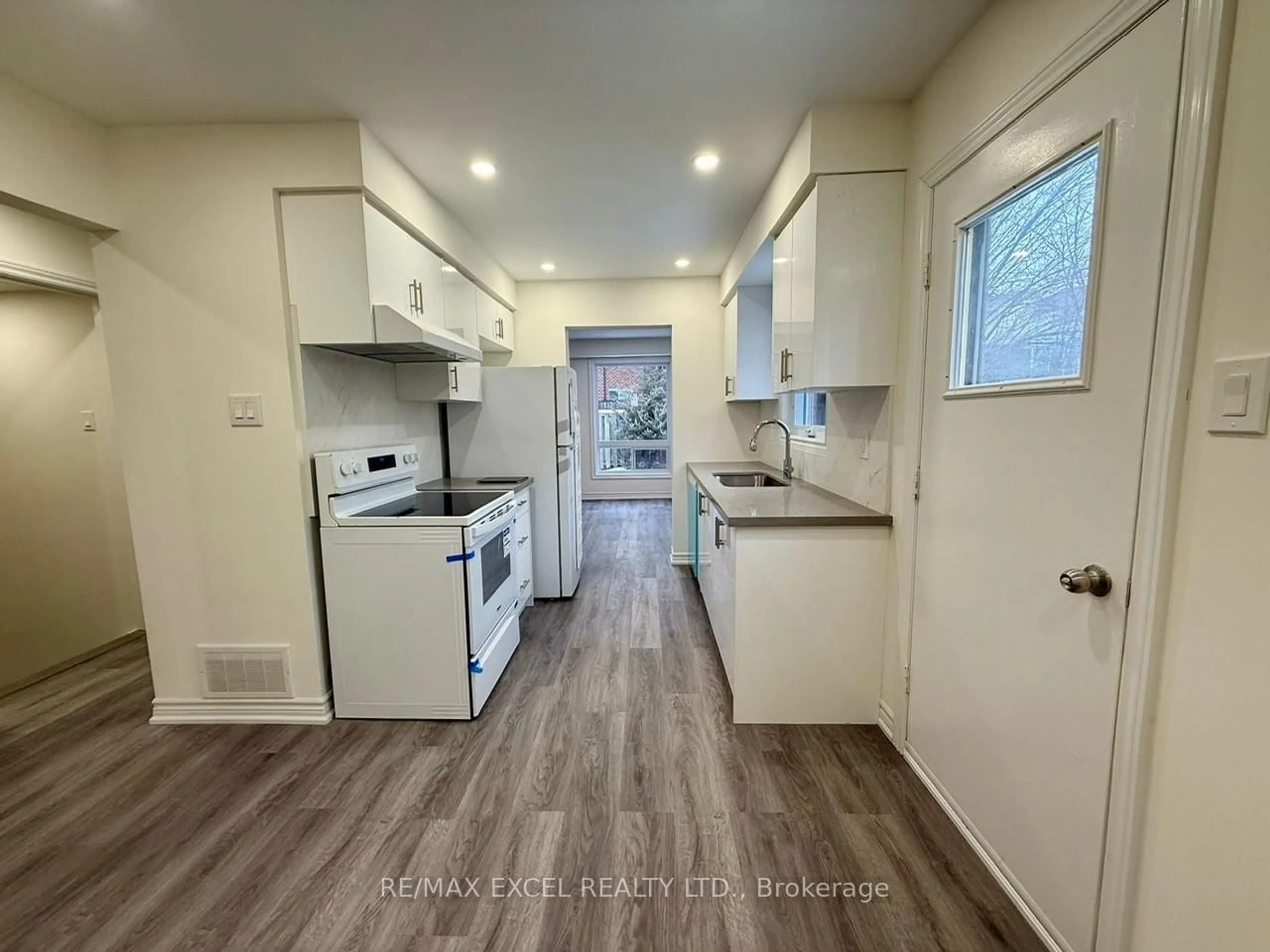 Unknown for 55 Plumbrook Cres, Toronto Ontario M1S 3Z9