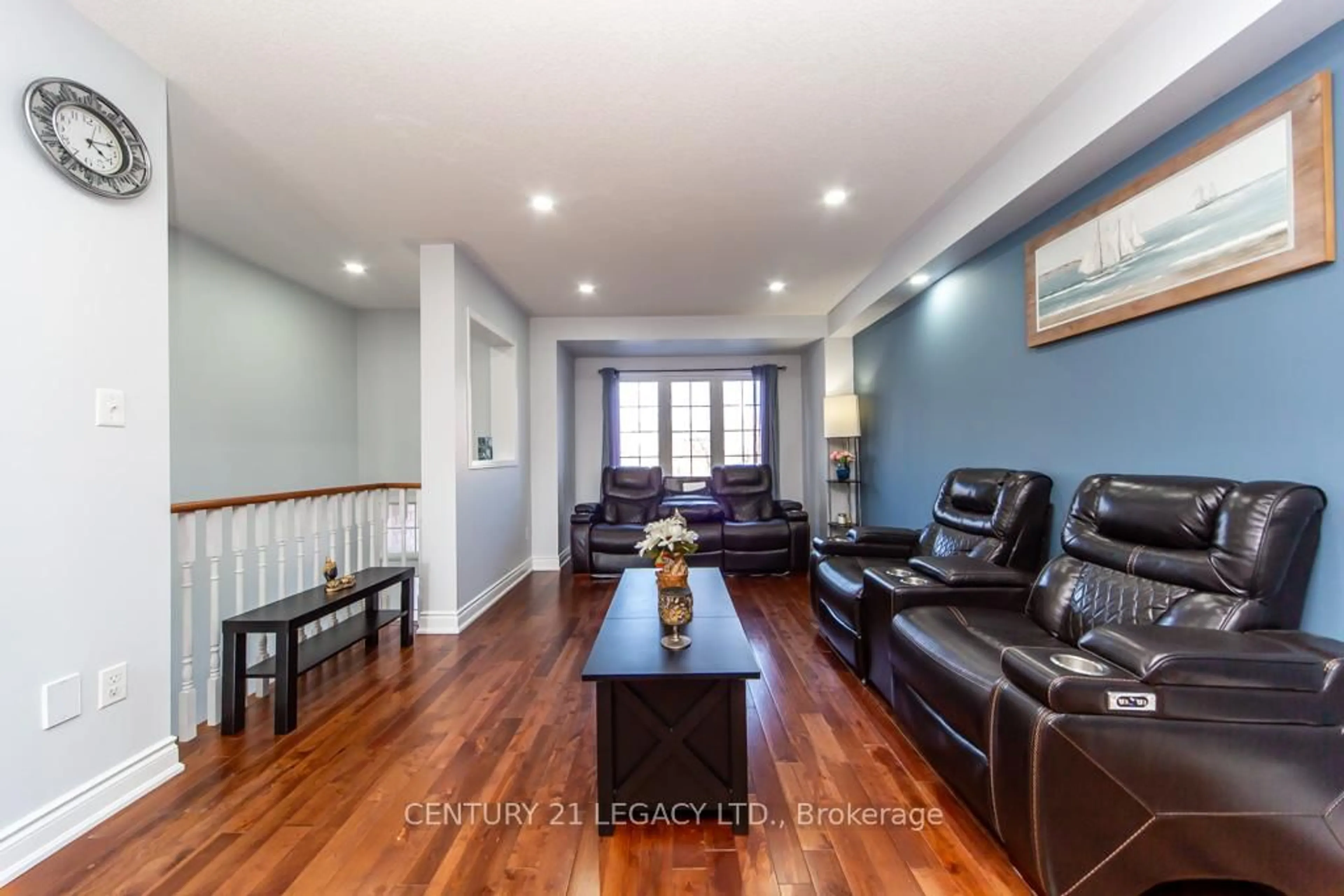 Living room with furniture, unknown for 28 Oakins Lane, Ajax Ontario L1T 0H2