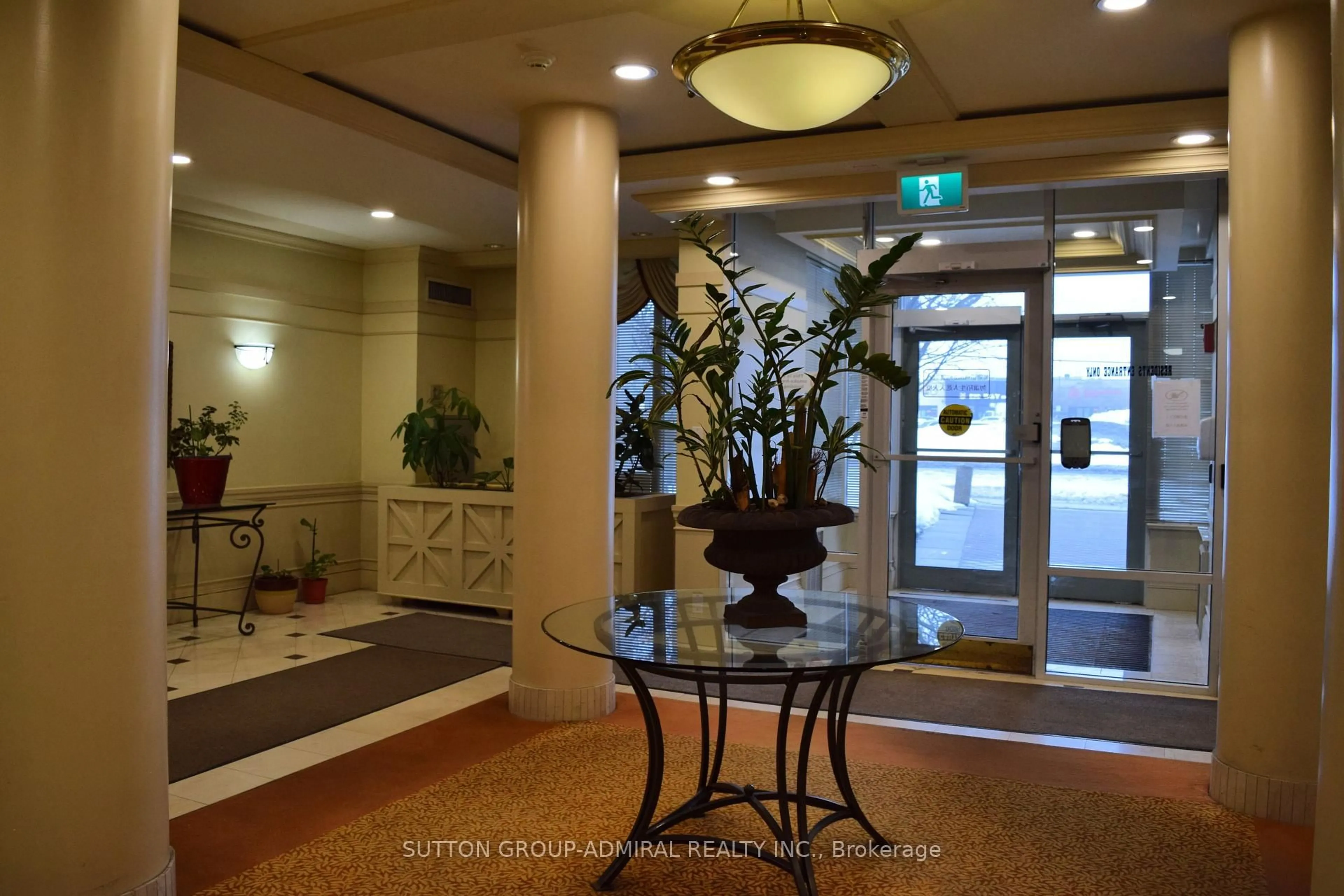 Indoor foyer for 5001 Finch Ave #SPH05, Toronto Ontario M1S 5J9