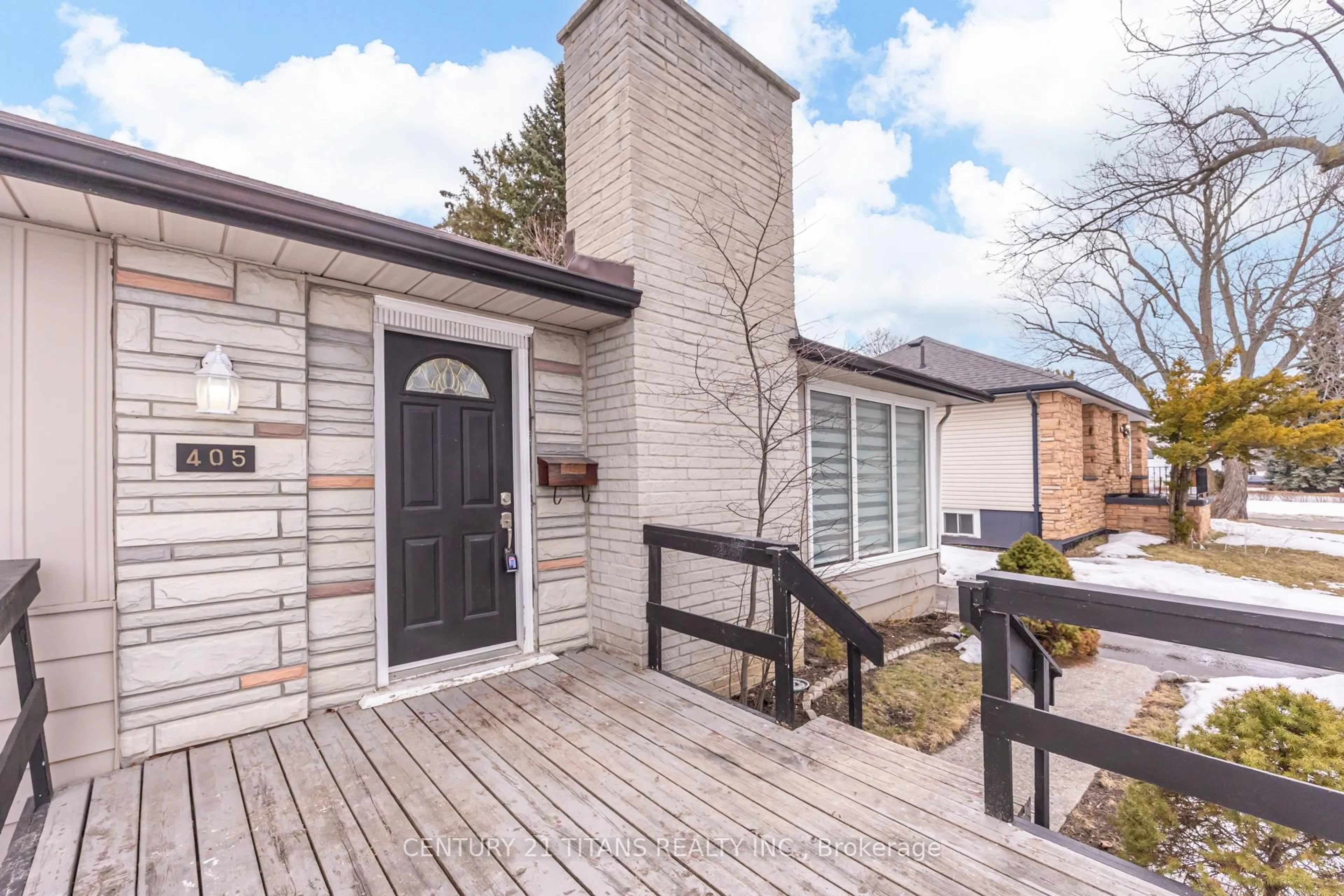 Unknown for 405 Anderson St, Whitby Ontario L1N 3V8